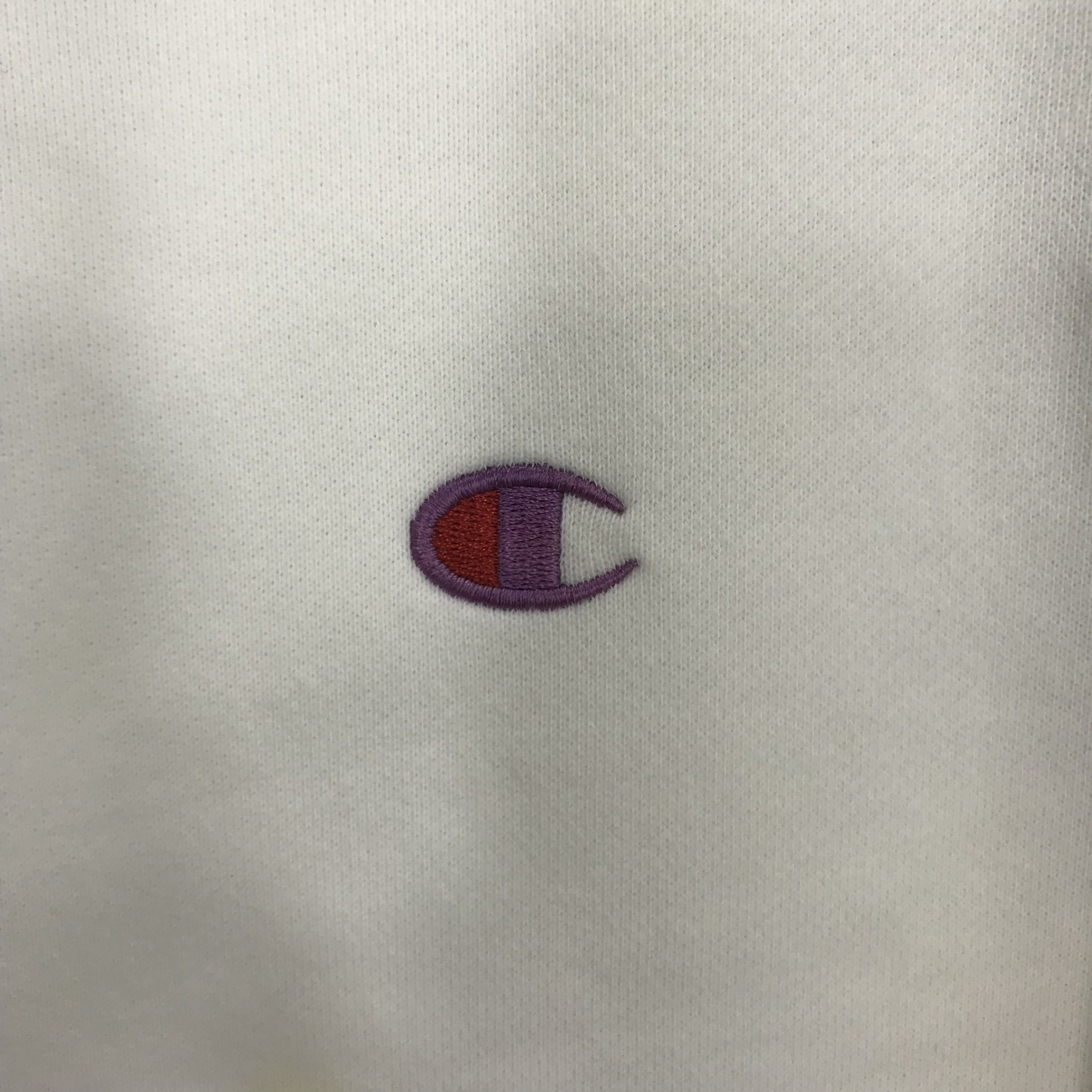 Champion vintage white champion sweatshirt x-large - 307 Size US XL / EU 56 / 4 - 3 Thumbnail