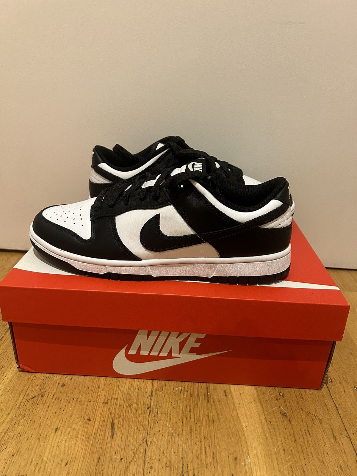 Nike Nike Dunk low retro panda Size US 9.5 / EU 42-43 - 3 Thumbnail