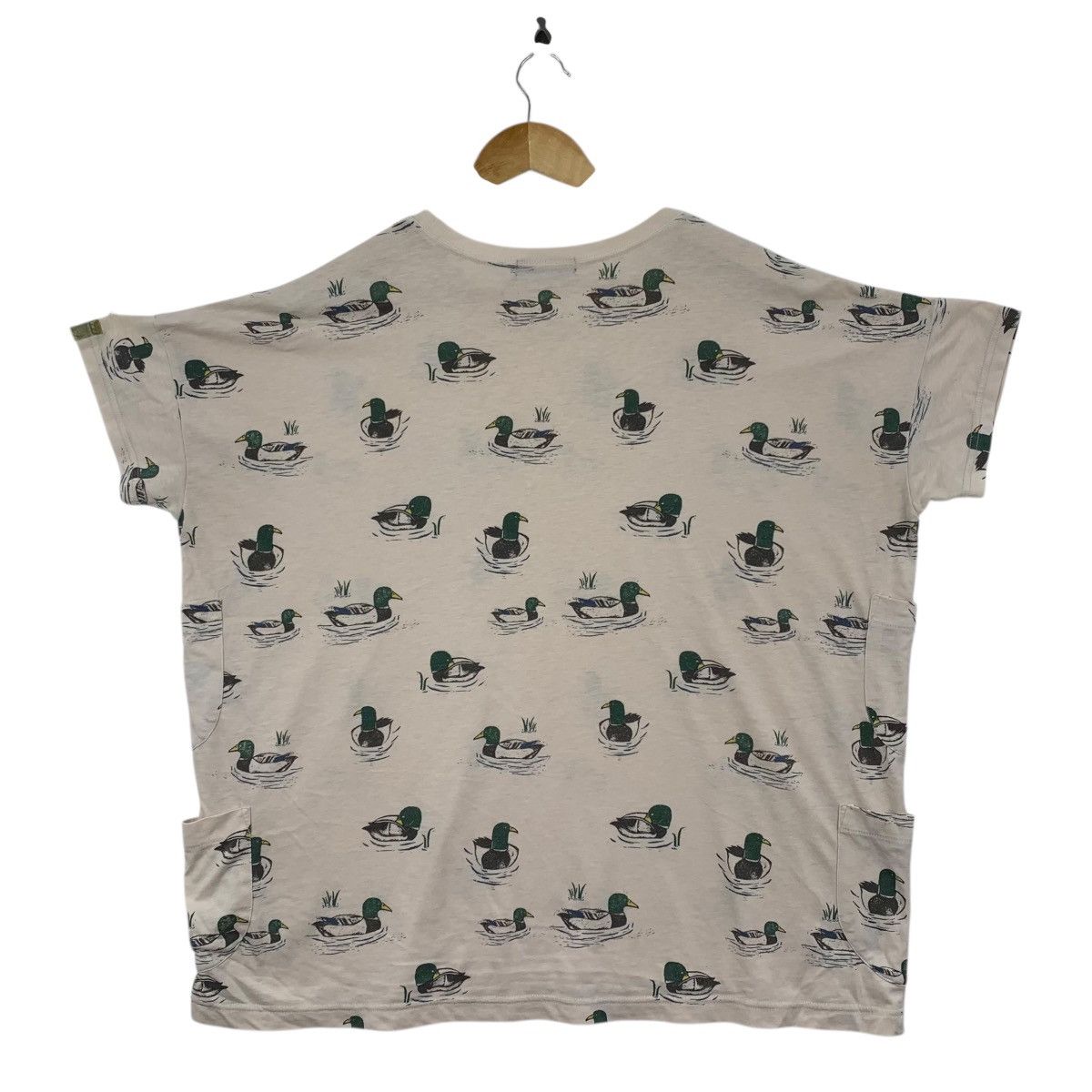 Issey Miyake NE-NET ISSEY MIYAKE Ducks Overprint Bat Short Sleeve Tshirt Size XXL / US 16-18 / IT 52-54 - 6 Thumbnail