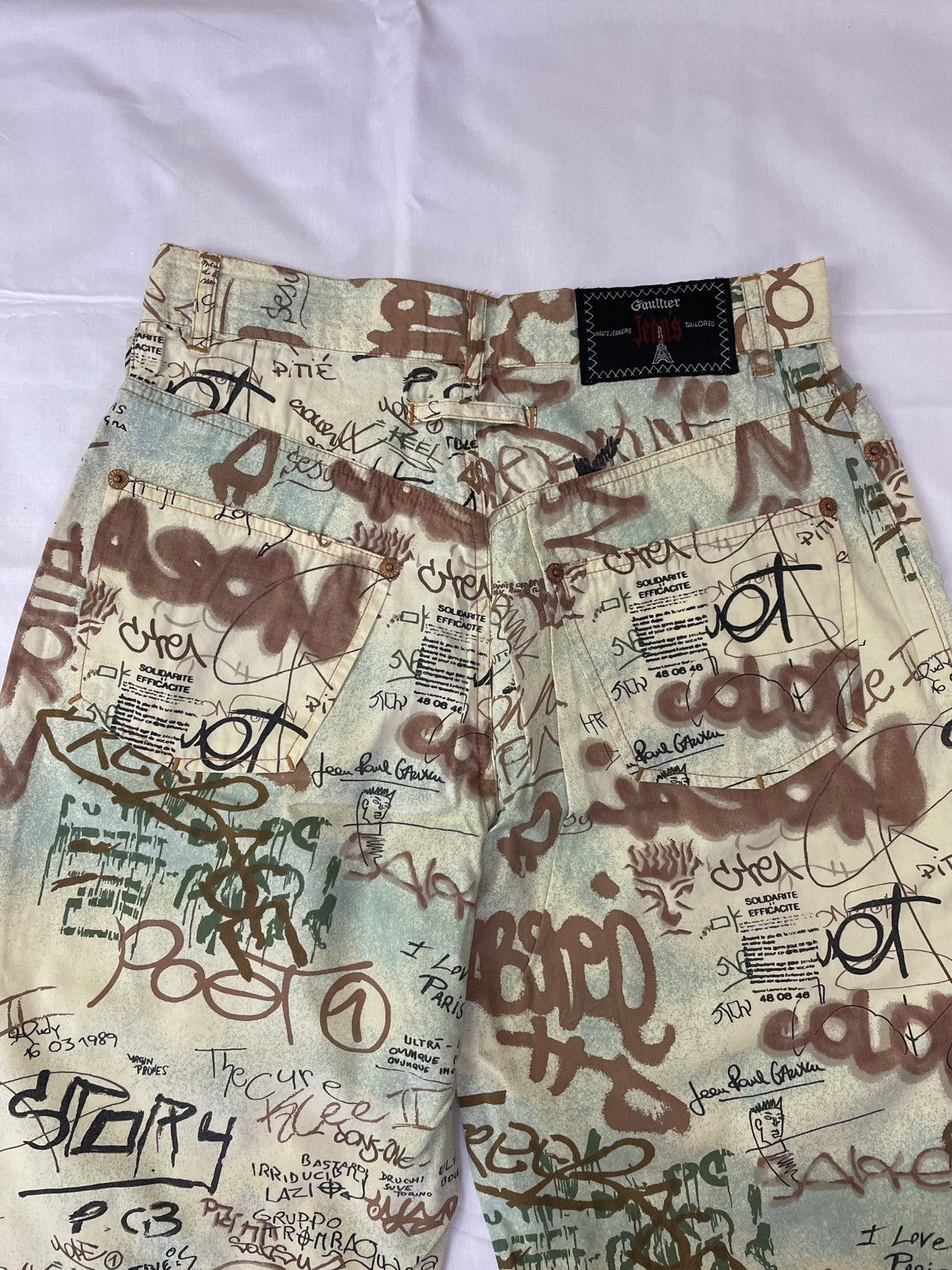 Jean Paul Gaultier SS1994 Jean Paul Gaultier Graffiti Print Pants Vintage Size 27" / US 4 / IT 40 - 8 Thumbnail