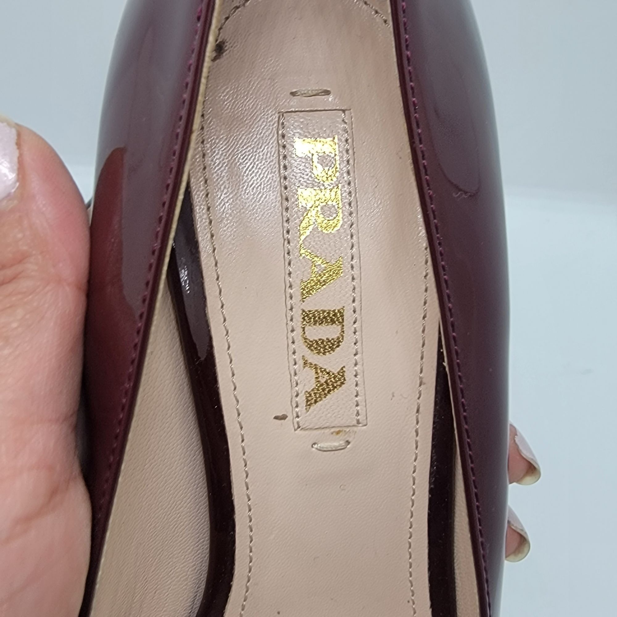 Prada ⭐$950 Sz 7/38 Prada Women Patent Leather Burgundy Platform c Size US 8 / IT 38 - 6 Thumbnail
