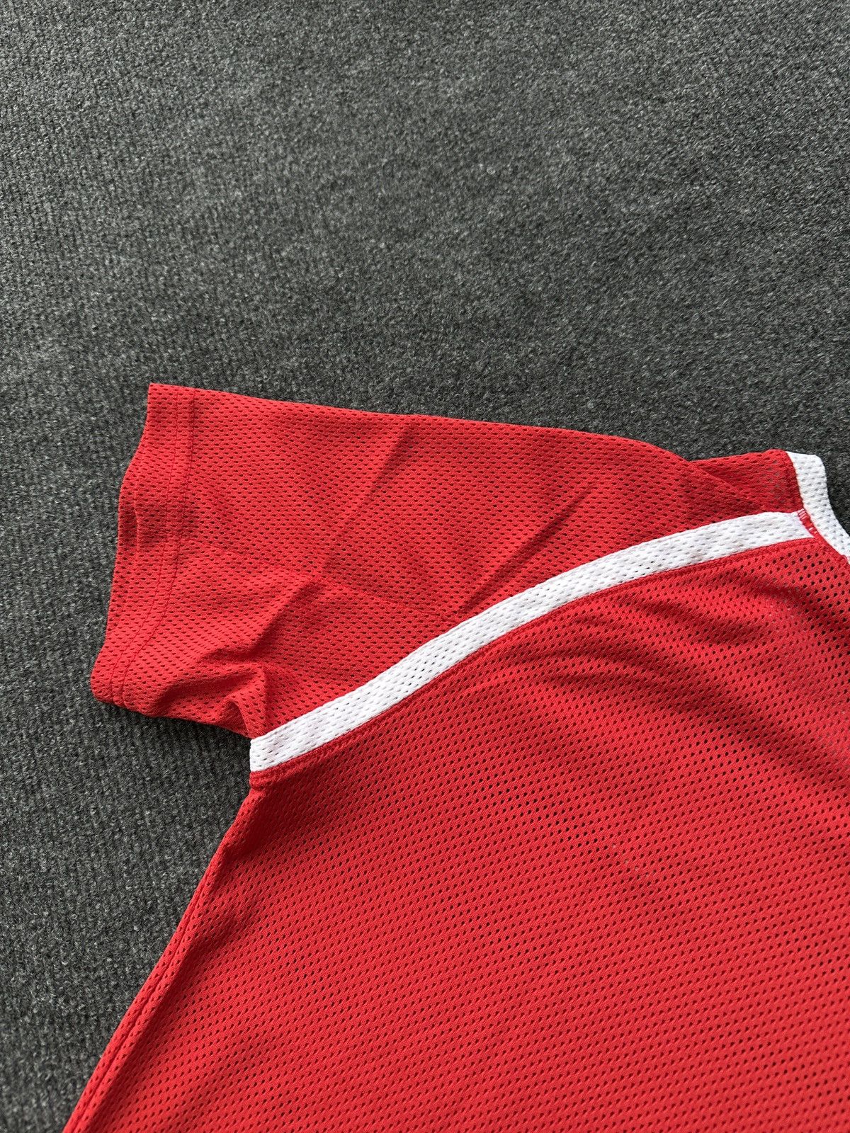 Nike 🚨 NIKE Y2K RED VNTG SHOX RARE T SHIRT SHORT SLEEVE Size M / US 6-8 / IT 42-44 - 11 Thumbnail