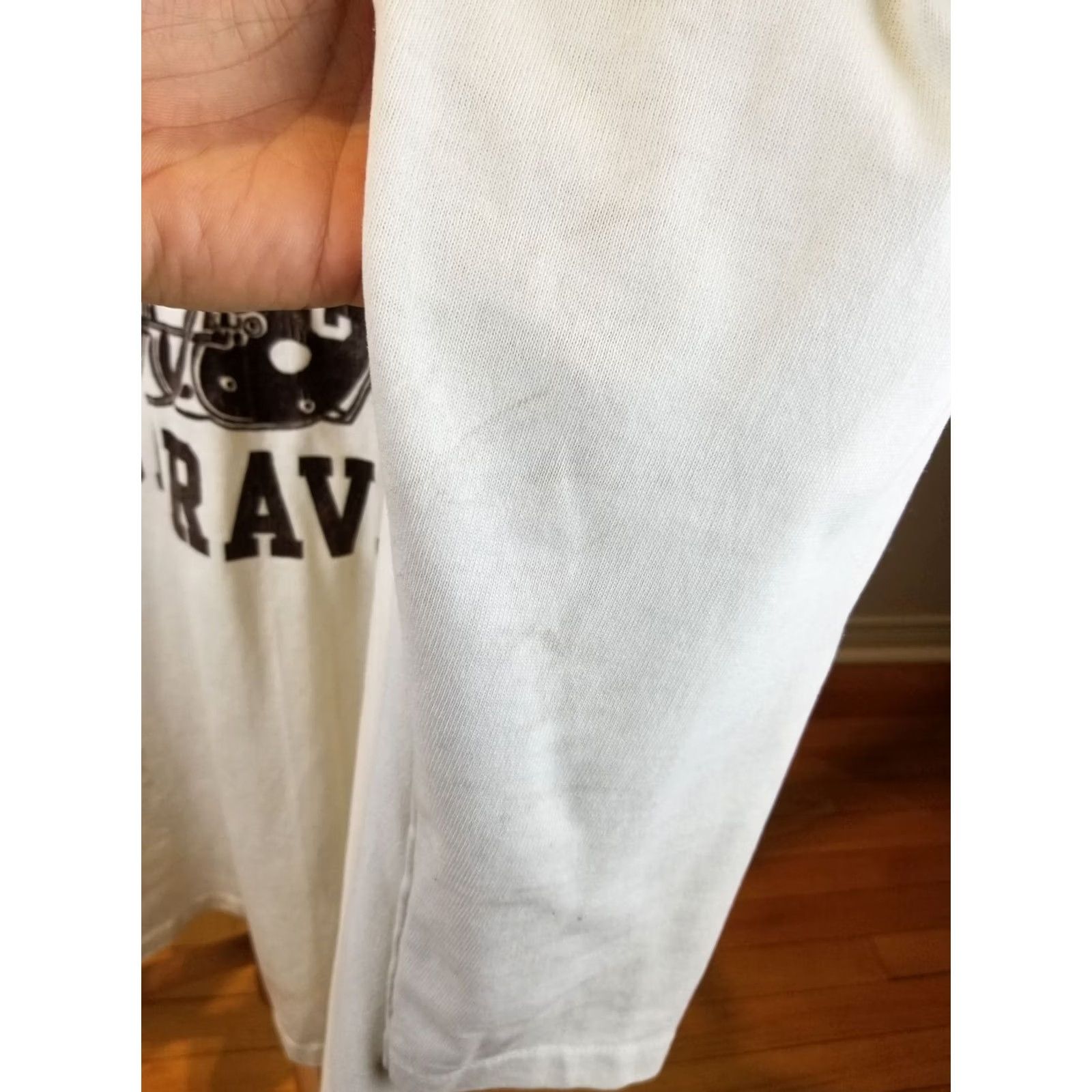 Vintage VINTAGE MT. CARMEL MC CARAVAN FOOTBALL JERSEY SZ LARGE T-Shirt Mens White 70's 30 INCH BACK SEE DETAIL CROSS CHEST 22 INCH TOP TO BOTTOM 30 INCH Size US L / EU 52-54 / 3 - 7 Thumbnail