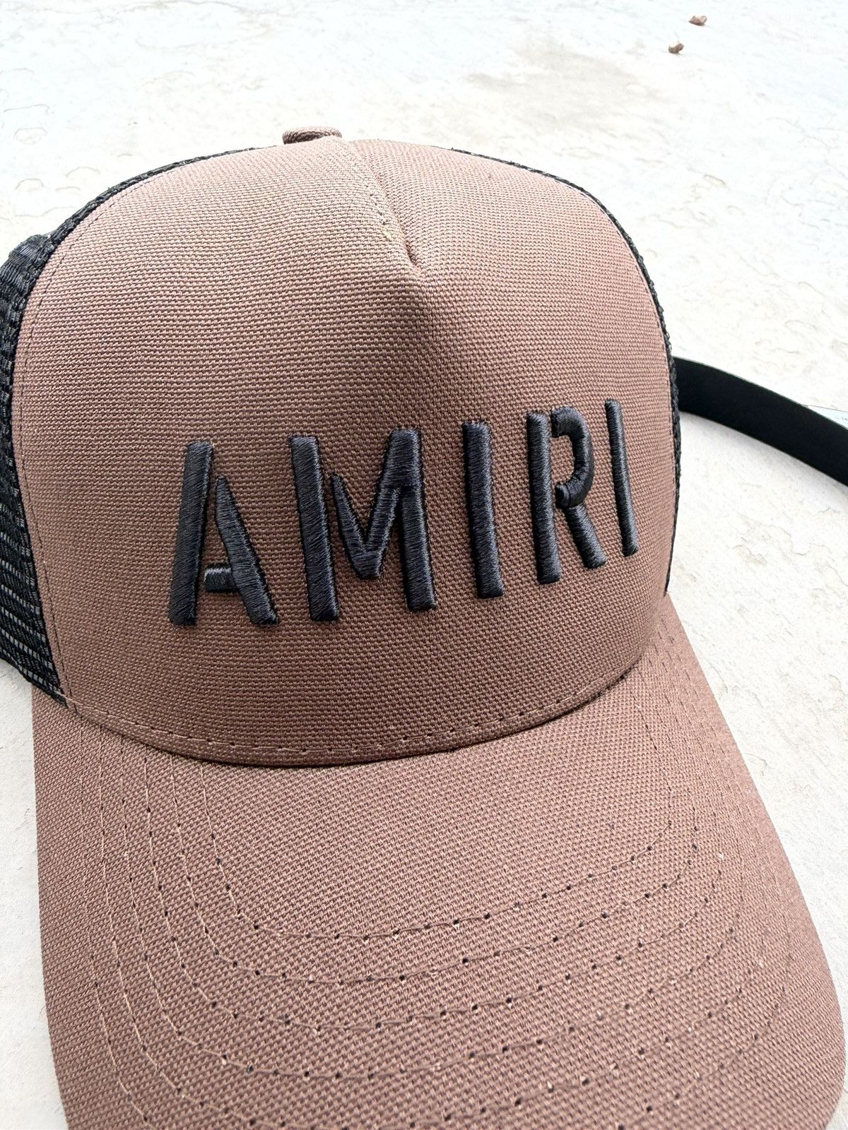 Amiri AMIRI Logo Trucker Hat Brown / Black Brand New Size ONE SIZE - 3 Thumbnail