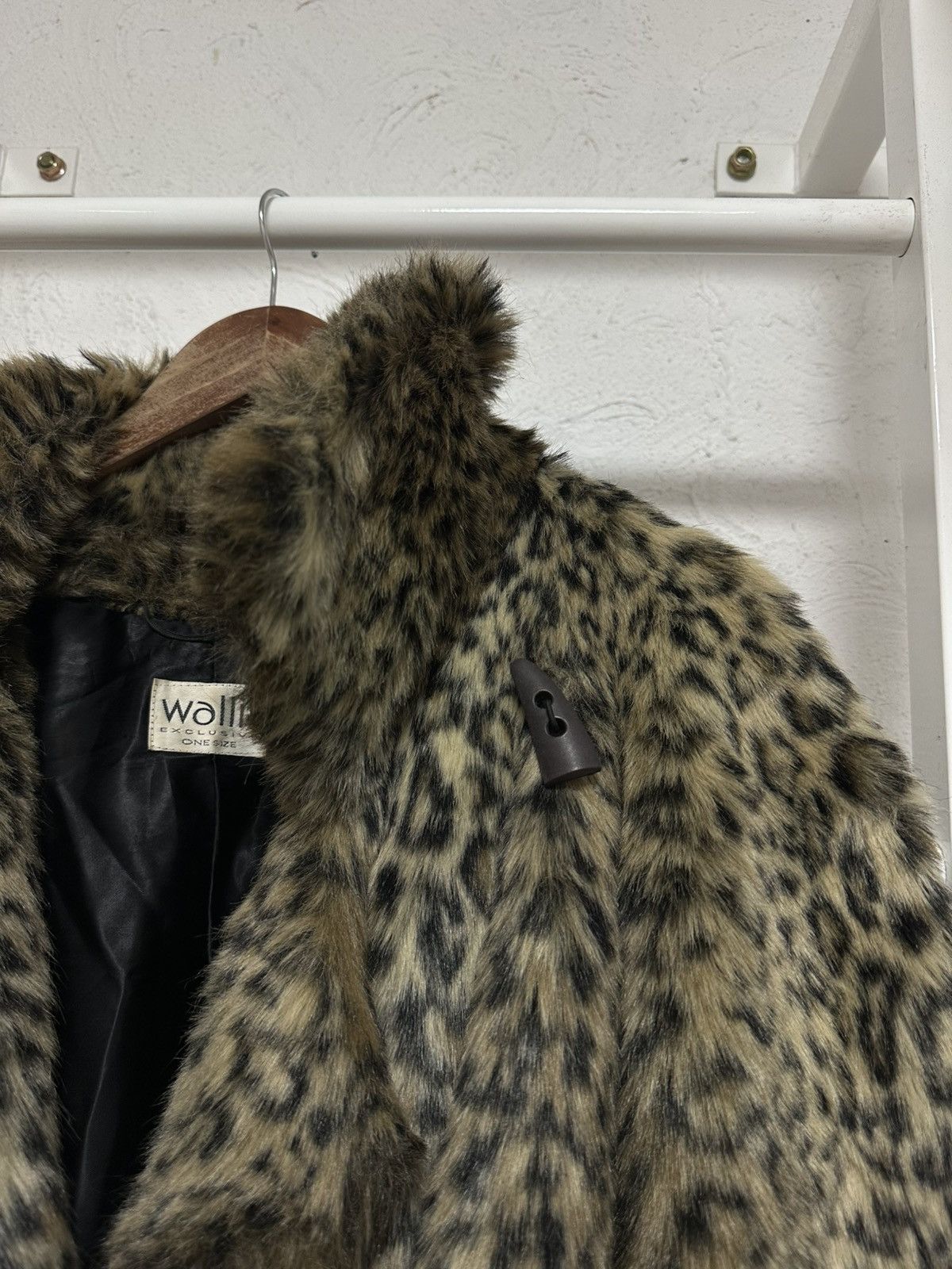 Other Y2K Japanese Style Faux Fur Leopard Print Jacket Women’s Size ONE SIZE - 8 Thumbnail