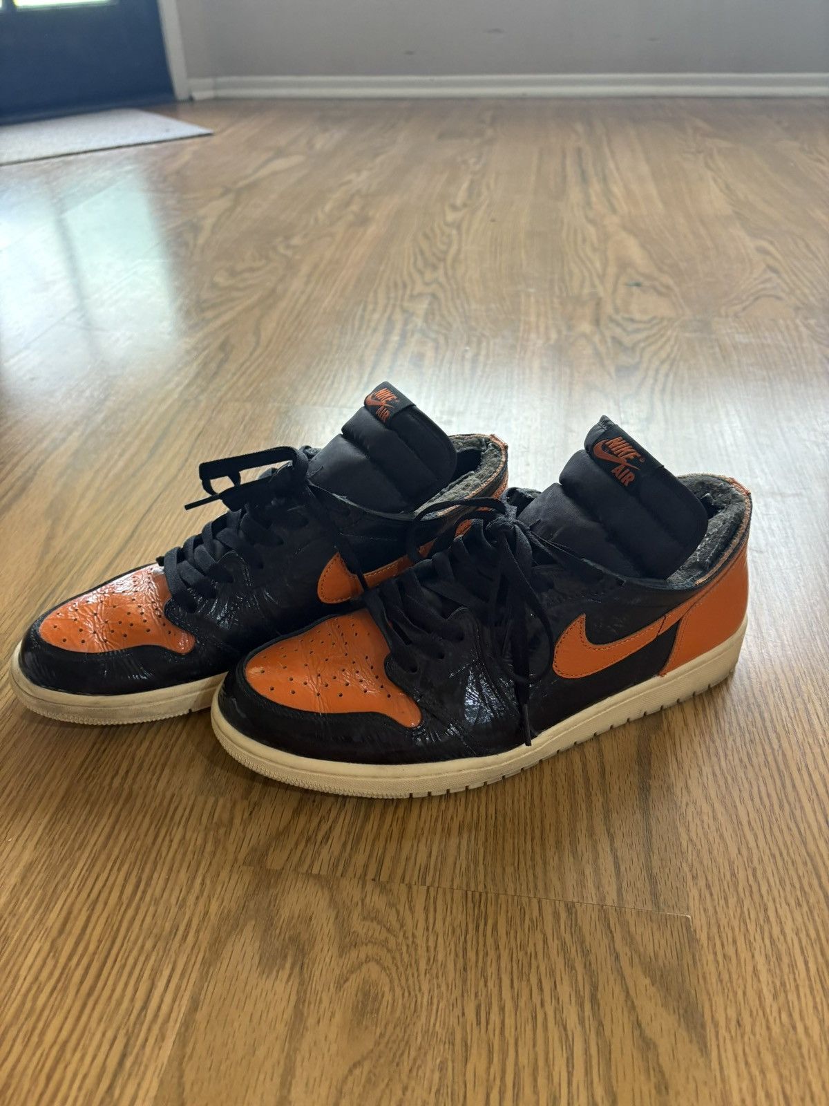 Jordan Brand Jordan 1 Retro Shattered Backboard 3.0 Custom (Chopped Low) Size US 10.5 / EU 43-44 - 6 Thumbnail