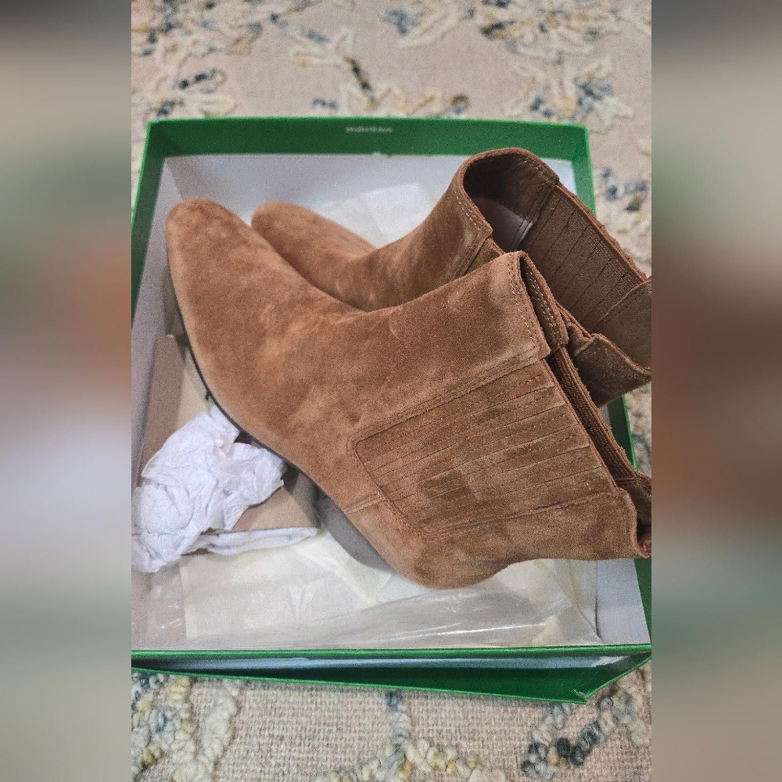J.Crew J Crew Piper ankle boots in suede Size US 6 / IT 36 - 2 Thumbnail