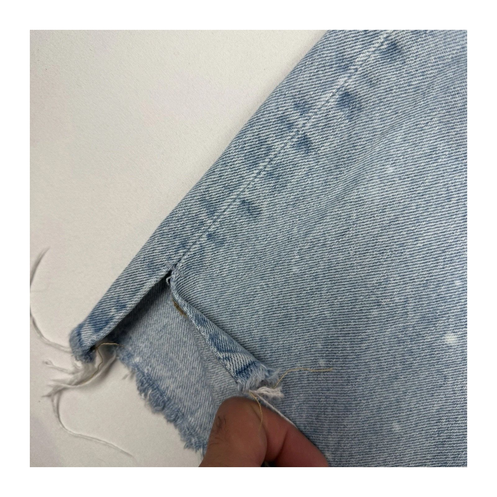 Levi's Levis 501 Big E Distressed Womens Jeans Button Fly Cotton Li Size US 27 - 7 Thumbnail