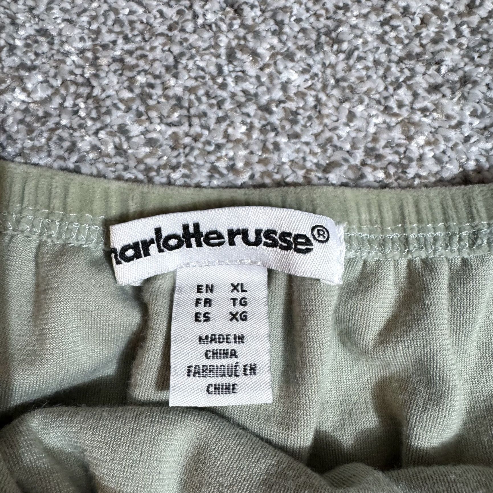 Vintage Charlotte Russe Bandeau Womens XL Velour Coquette Fairycore Retro 90s Y2K Look Bra Shirt Womens XL Green Velvet 90s Retro Bandeau Bra Size ONE SIZE - 5 Thumbnail