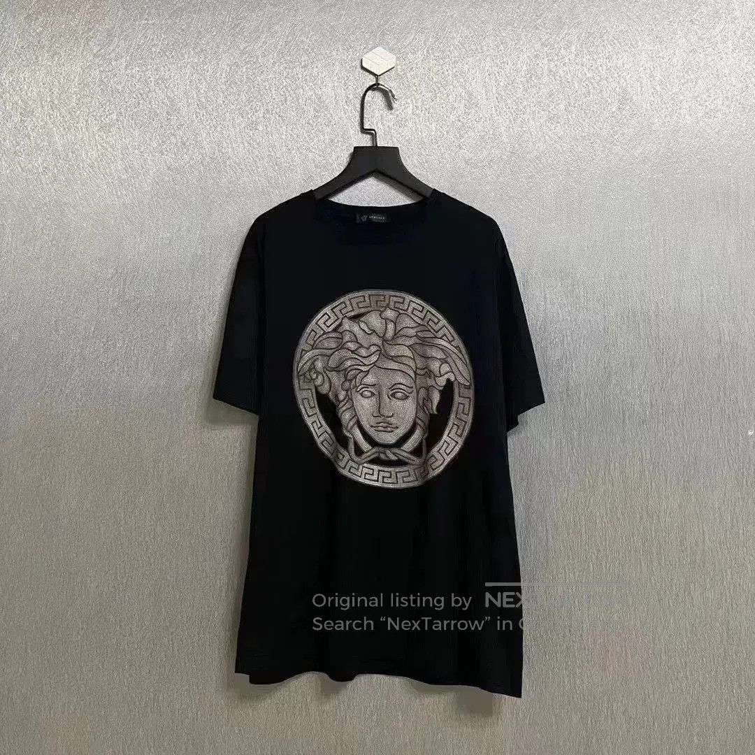 Versace Versace Medusa Short Sleeve. Size US S / EU 44-46 / 1 - 1 Thumbnail