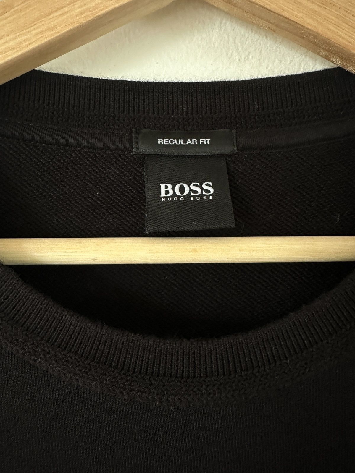 Hugo Boss Hugo Boss Crewneck Sweatshirt – Size L (Regular Fit) Size US L / EU 52-54 / 3 - 6 Thumbnail