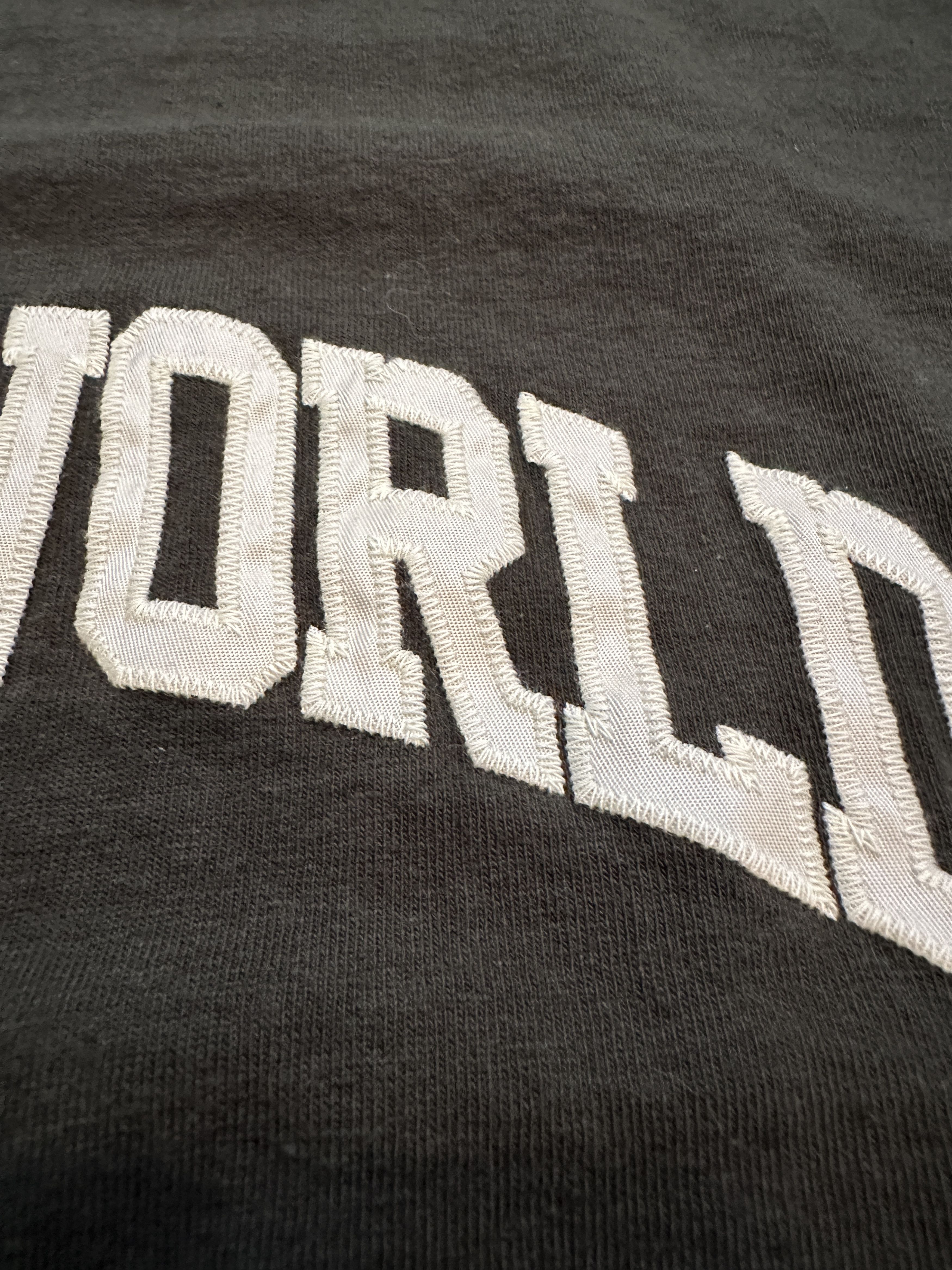 Undercover Undercover Vacant World Longsleeve Tee Forest Green Size 3 Size US L / EU 52-54 / 3 - 3 Thumbnail
