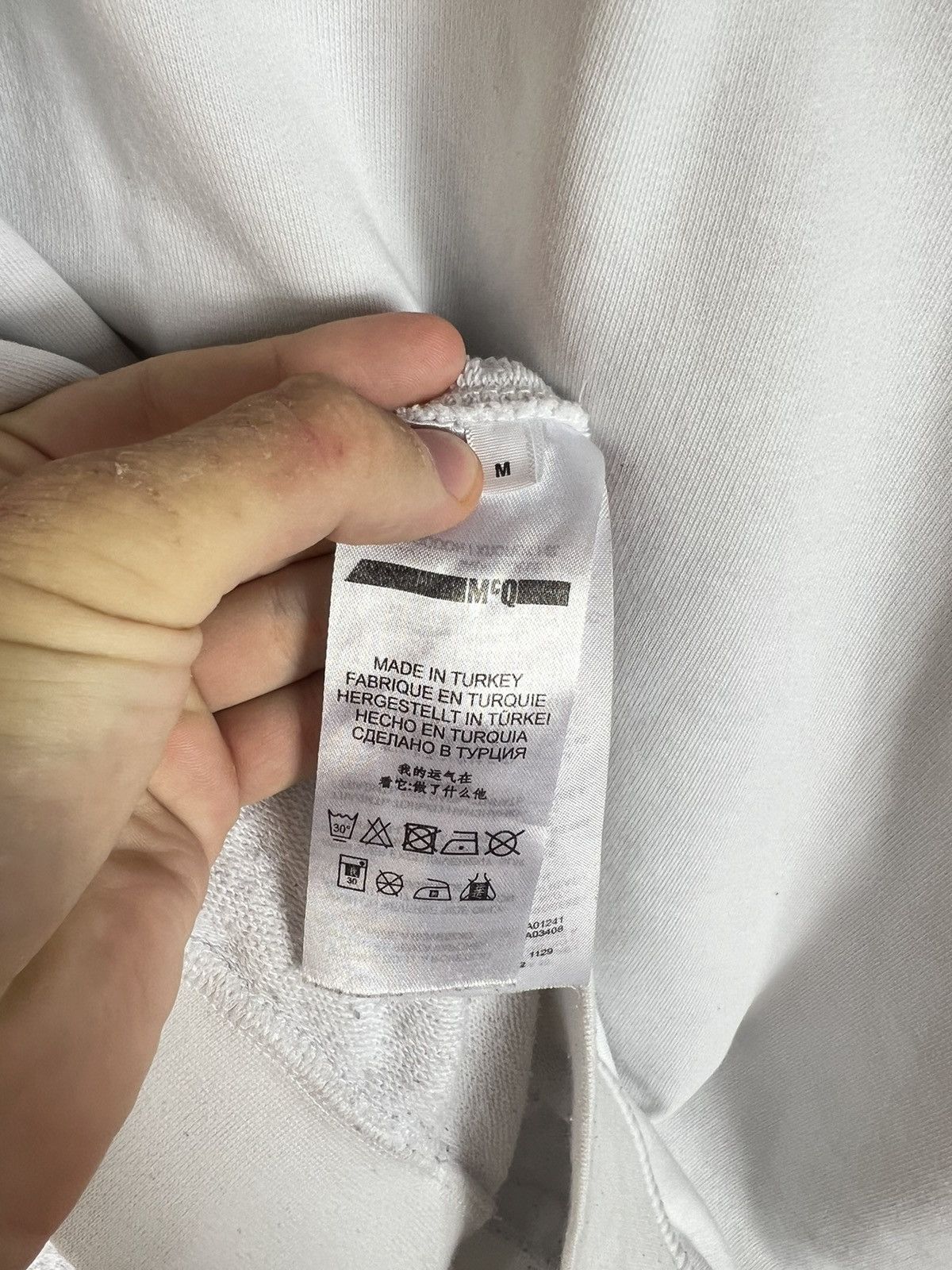 Alexander McQueen Alexander McQueen McQ Gothic Repeat Logo Hoodie Size US M / EU 48-50 / 2 - 7 Thumbnail