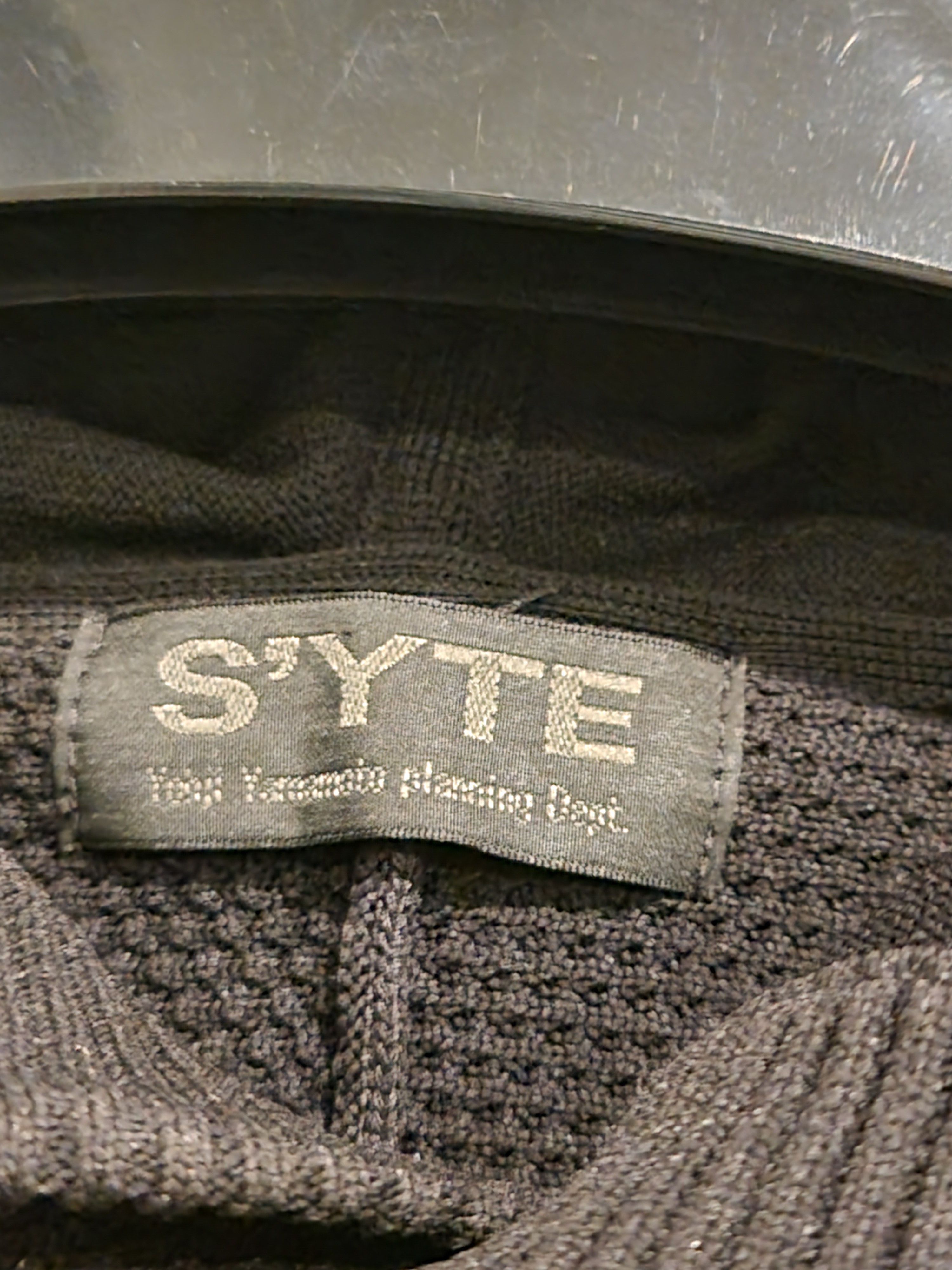 Yohji Yamamoto 12G Spritzy Plain Stitches Knit 6/7-Quarter Sleeve Hoodie Size US M / EU 48-50 / 2 - 6 Thumbnail