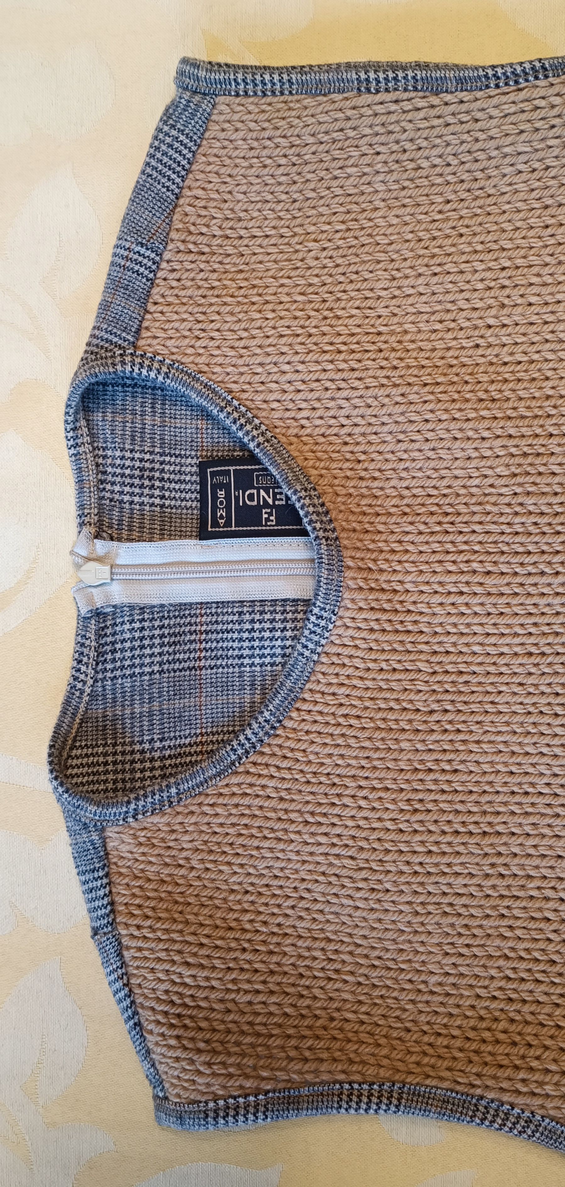 Fendi Top - Camel wool knit front / Prince of Wales check back. Size M / US 6-8 / IT 42-44 - 24 Thumbnail