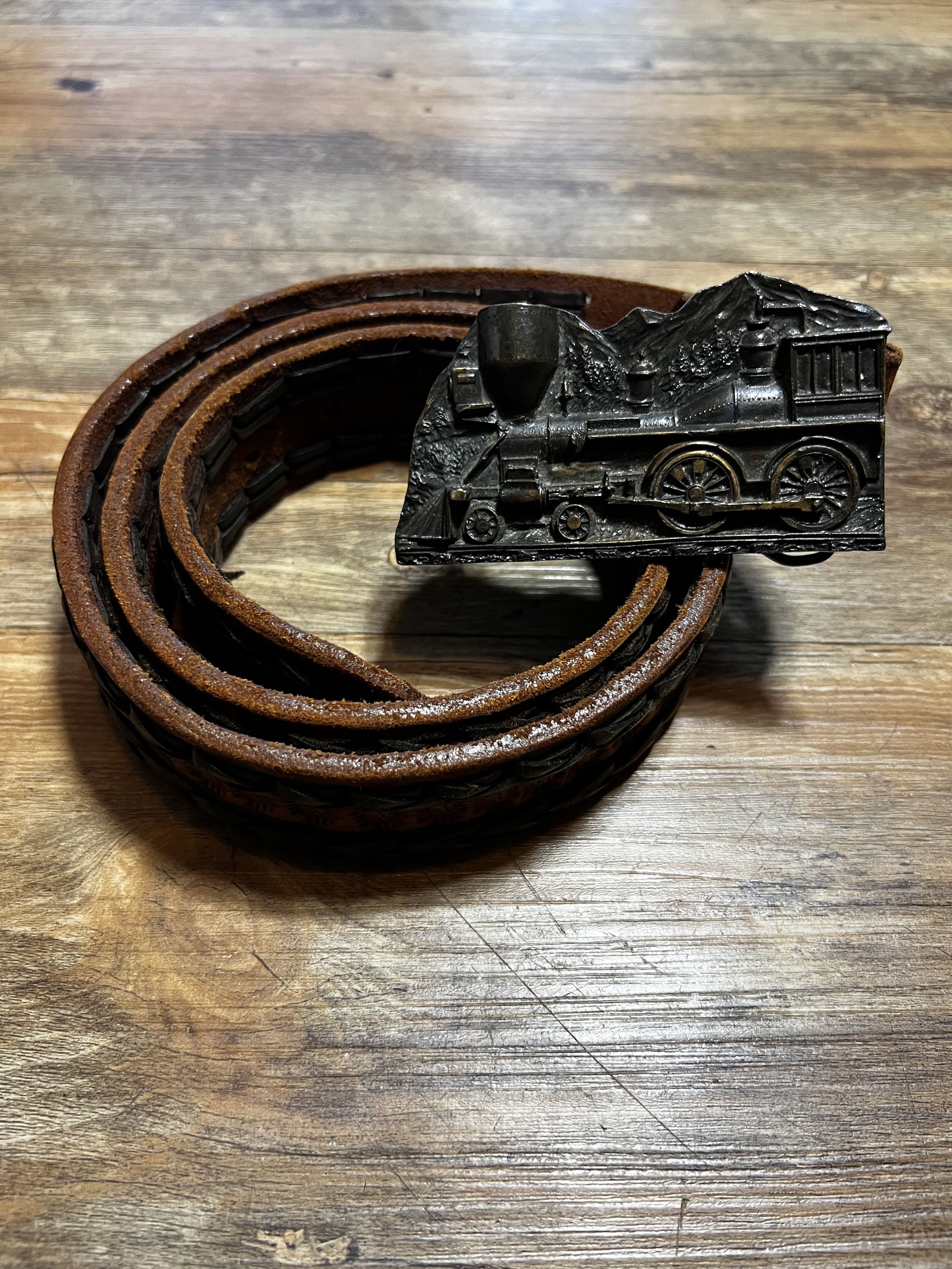 Vintage 1977 Capt Hawks Steam Engine Train Pipe Buckle