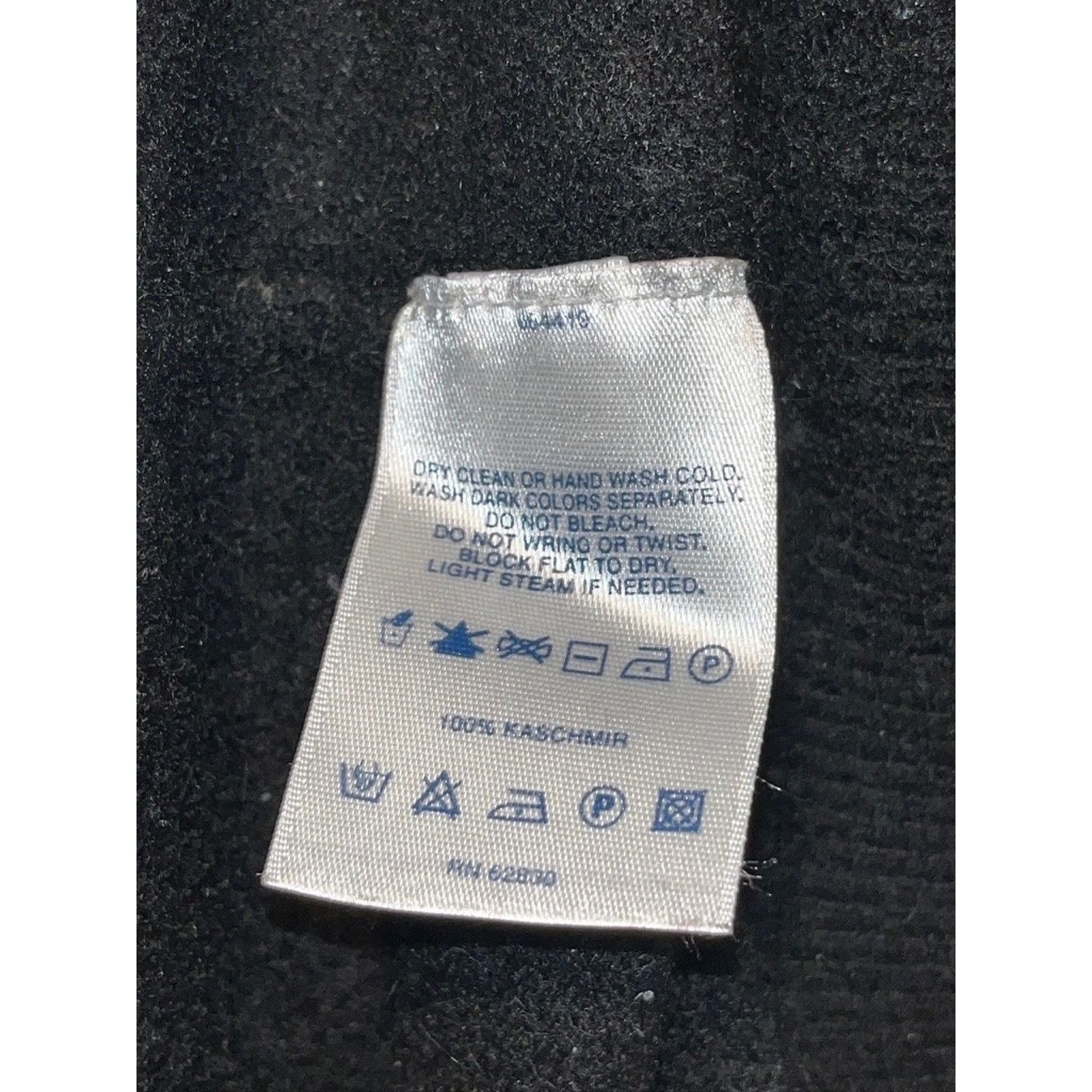 Lands' End Lands' End Mens 100% Cashmere V-Neck Sweater Black 2XL Tall Size US XXL / EU 58 / 5 - 5 Thumbnail