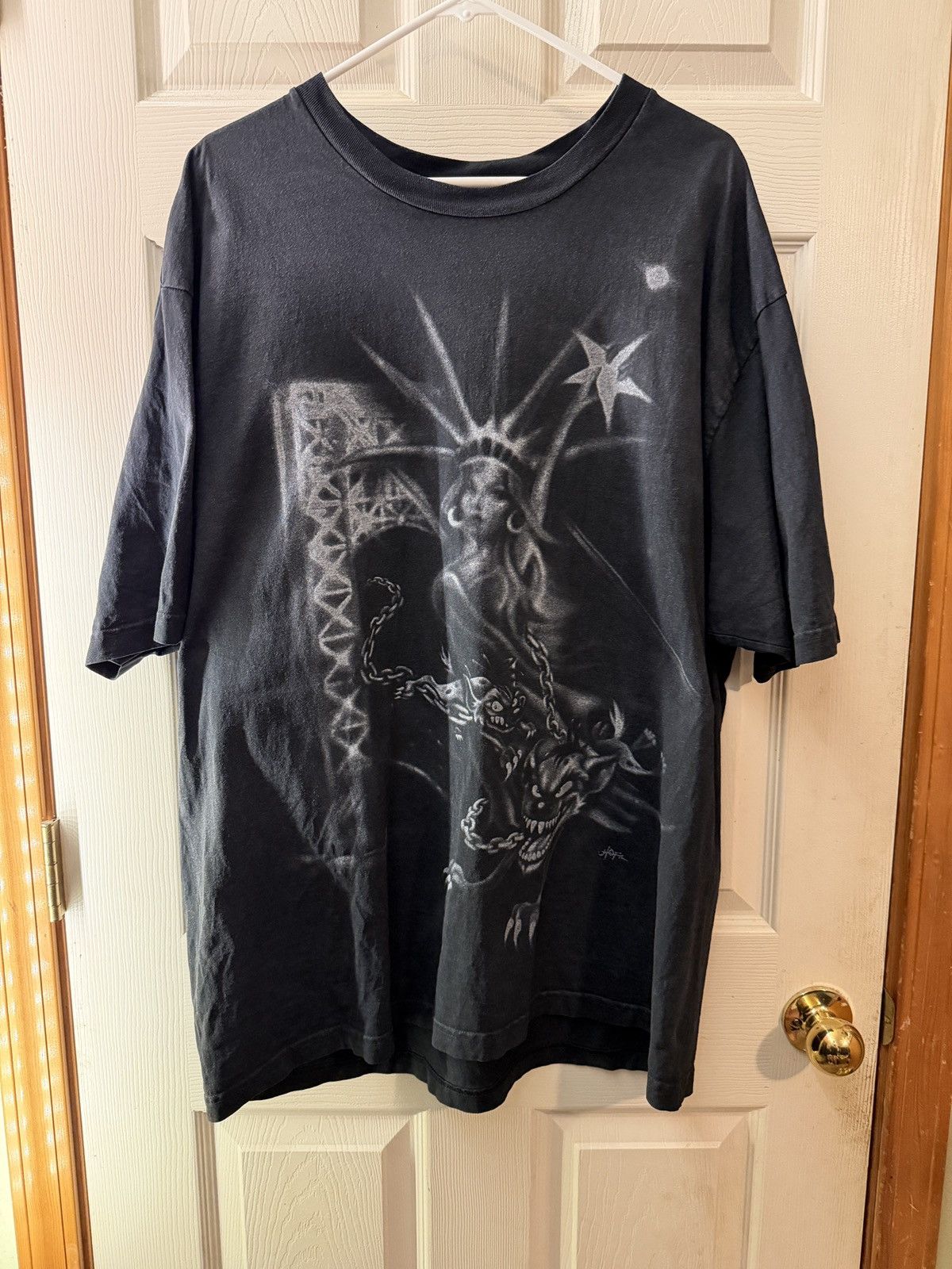 Travis Scott Travis Scott MetLife Utopia Statue of Liberty Tee Black 2XL Size US XXL / EU 58 / 5 - 1 Thumbnail