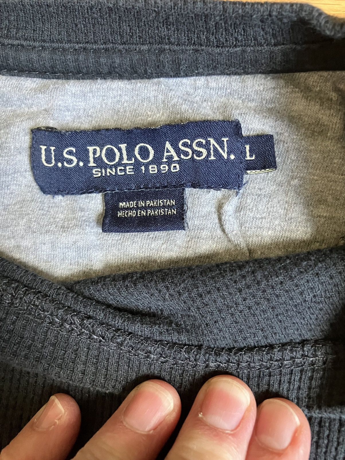 Polo Ralph Lauren Polo Ralph Lauren Men’s Navy Long Sleeve Thermal Shirt sz L Size US L / EU 52-54 / 3 - 2 Thumbnail