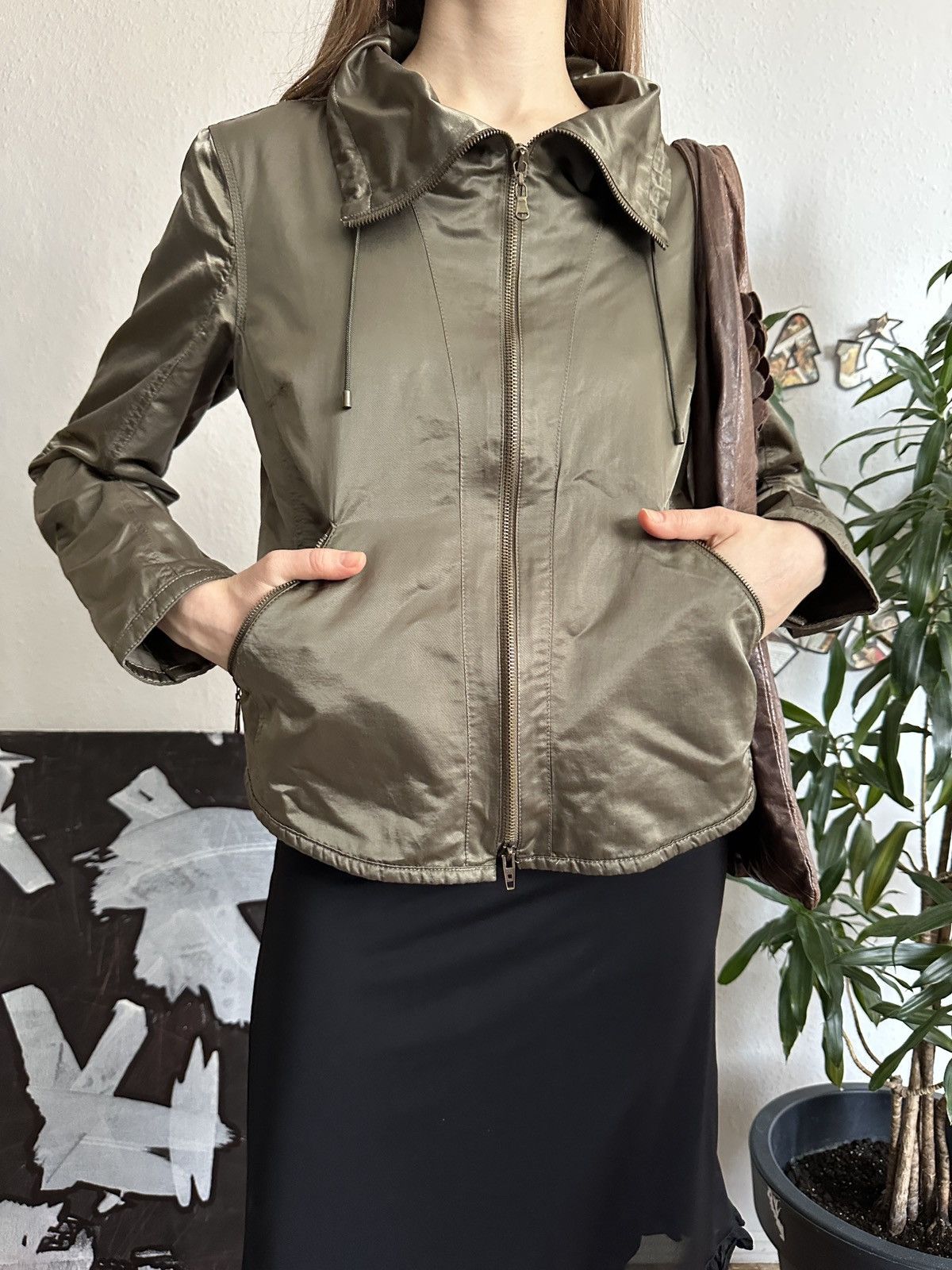If Six Was Nine × Seditionaries × Vintage Shiny Khaki Doble Zip Up Crop Vintage Jacket Size XS / US 0-2 / IT 36-38 - 3 Thumbnail
