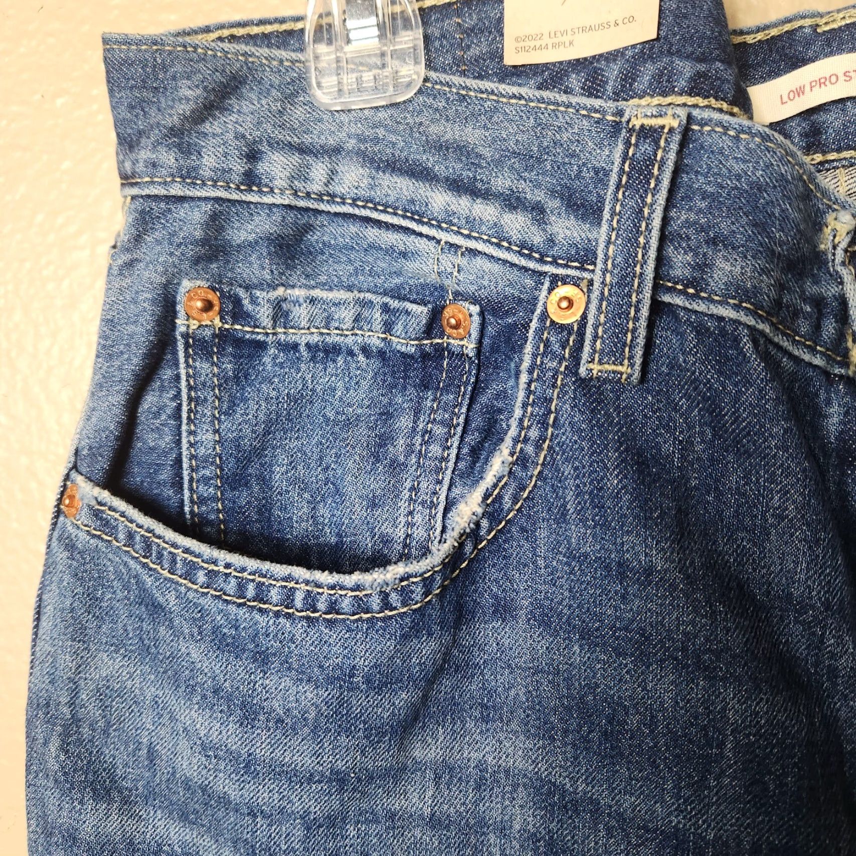 Levi's Levi's Womens Low Pro Straight Distressed Medium Wash Jeans-Size 31 (NWT) Mens Womens Size 24" / US 00 / IT 34 - 5 Thumbnail