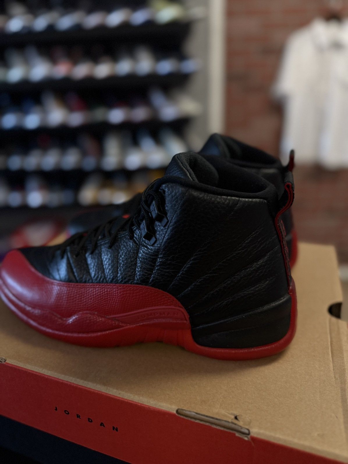 Jordan Brand × Nike Jordan 12 Flu Game (2016) 130690-002 Size 10.5 🧼 Size US 10.5 / EU 43-44 - 5 Thumbnail