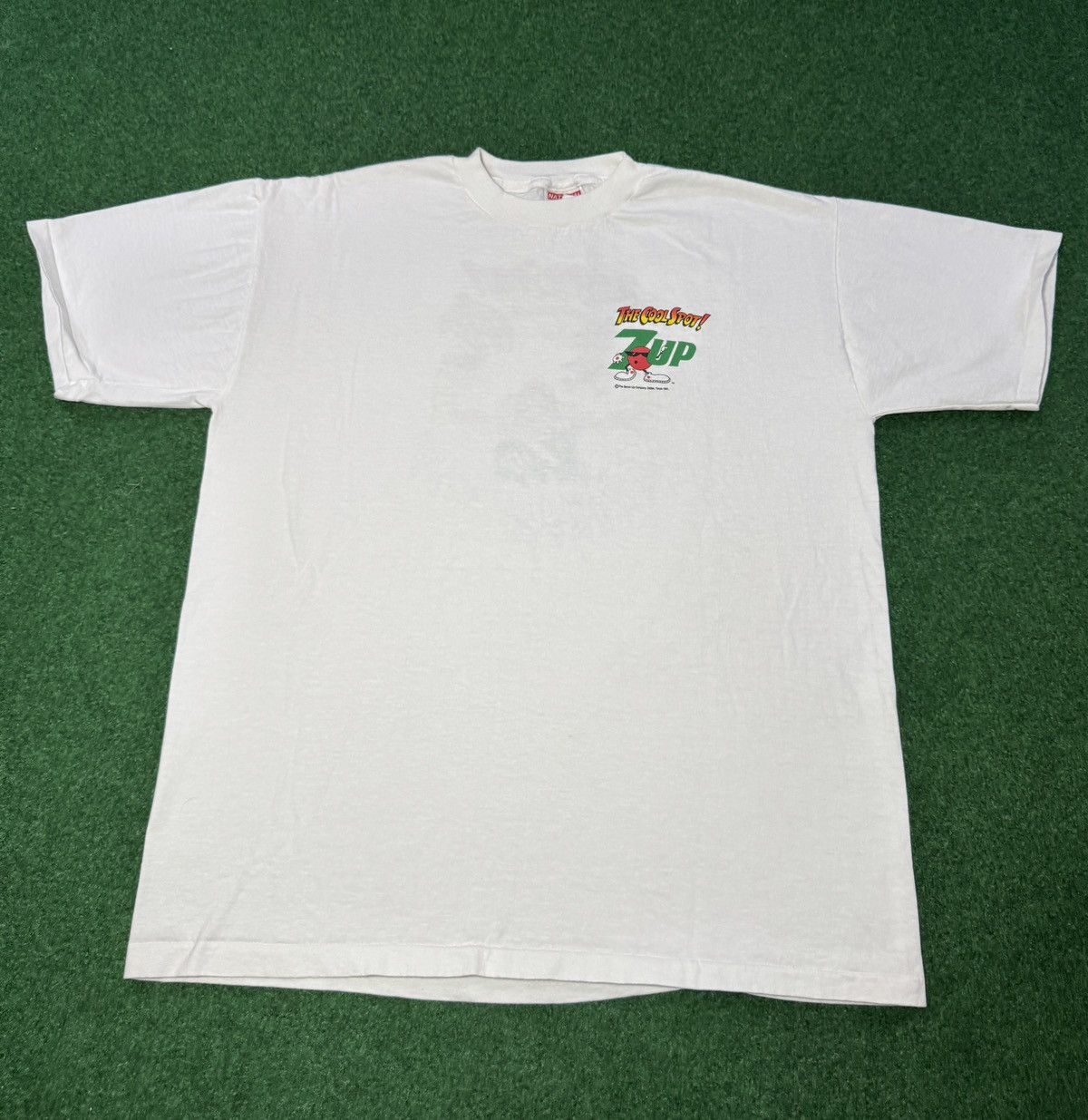 Vintage Vintage 90s Seven Up Cool Spot Retro Soda Pop Promo T Shirt Size US XL / EU 56 / 4 - 4 Thumbnail