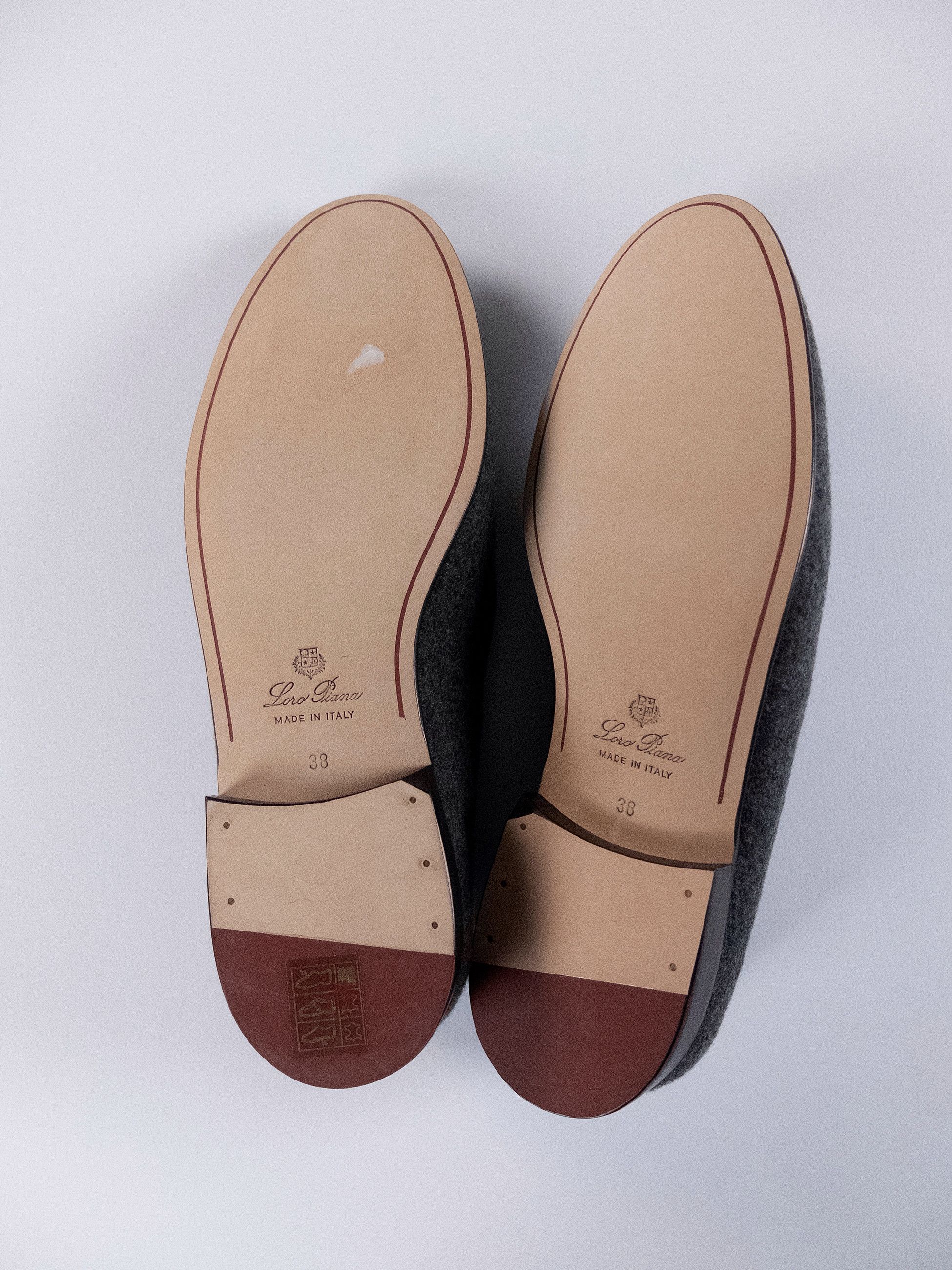 Loro Piana LORO PIANA Anagram gray cashmere smoking slippers 38 q Size US 8 / IT 38 - 11 Thumbnail