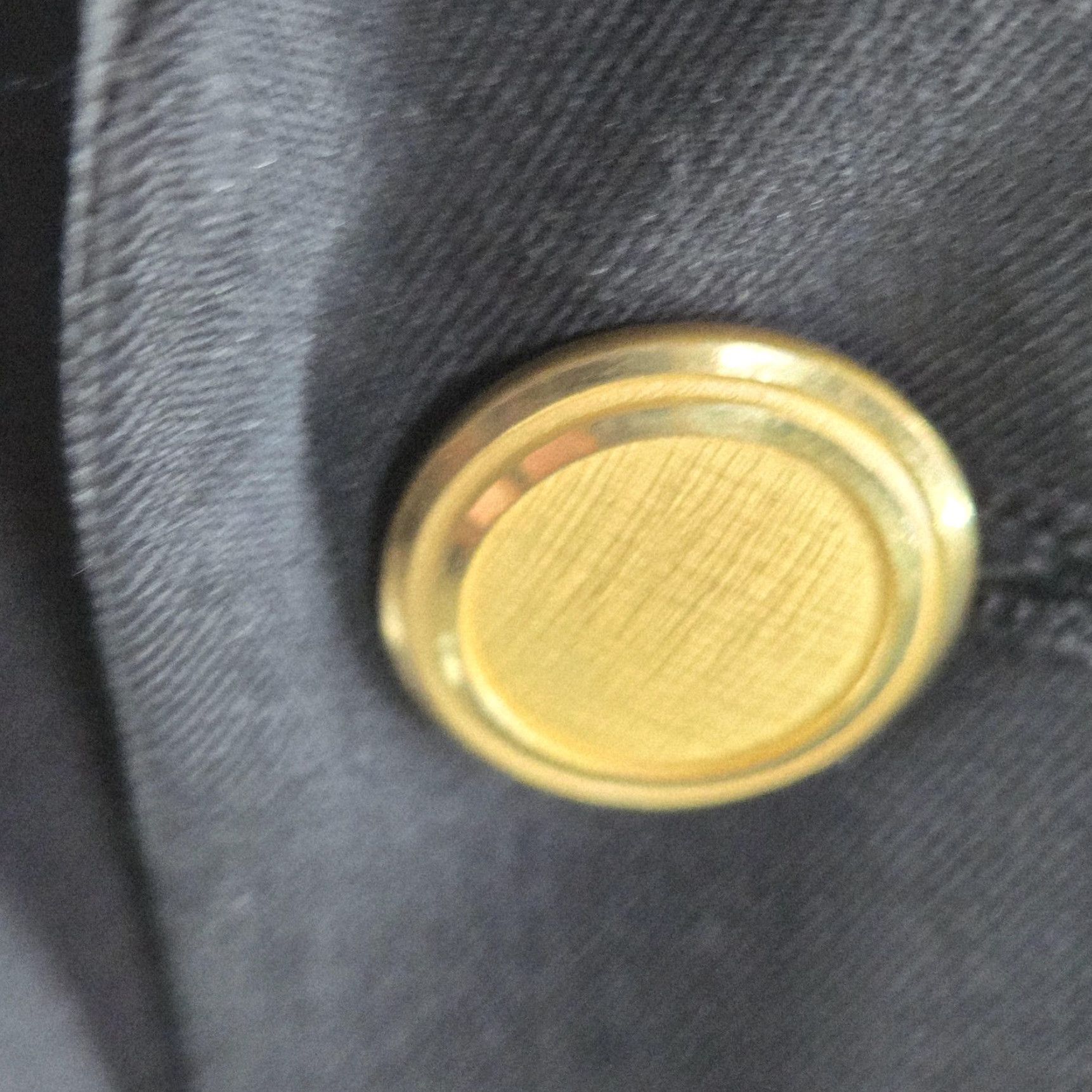 Hart Schaffner Marx Hart Schaffner Marx Gold Button Blazer Mens 44 Black Wool Single-Breasted Two-Button Notch Lapel Vintage: No Size 44R - 4 Thumbnail