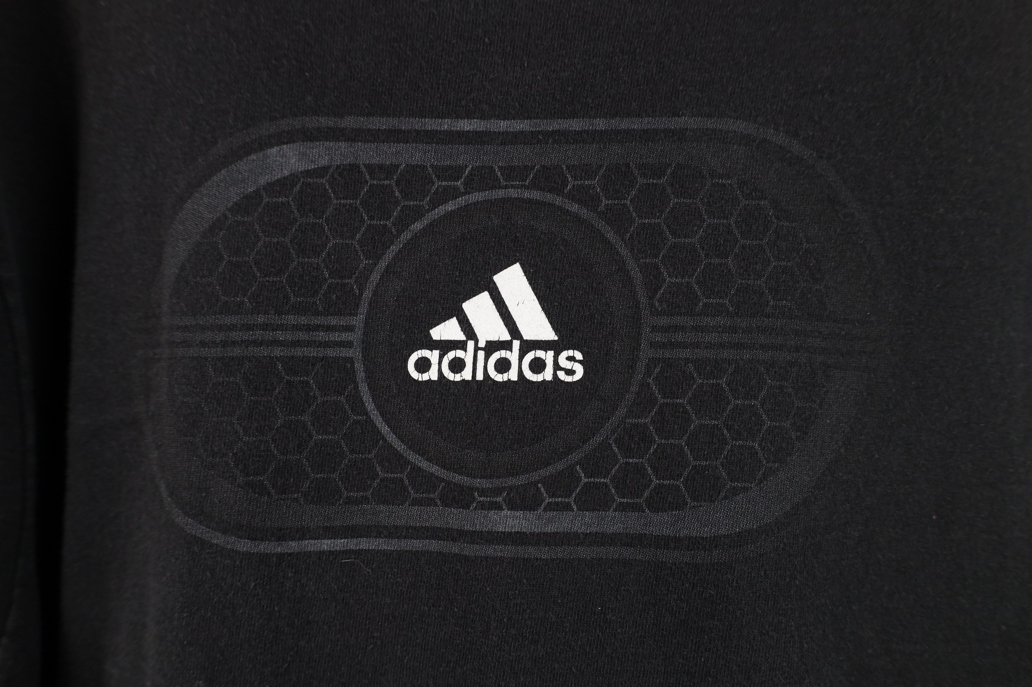 Adidas Vintage Y2K Adidas Spell Center Logo Short Sleeve T-Shirt Size US L / EU 52-54 / 3 - 4 Thumbnail