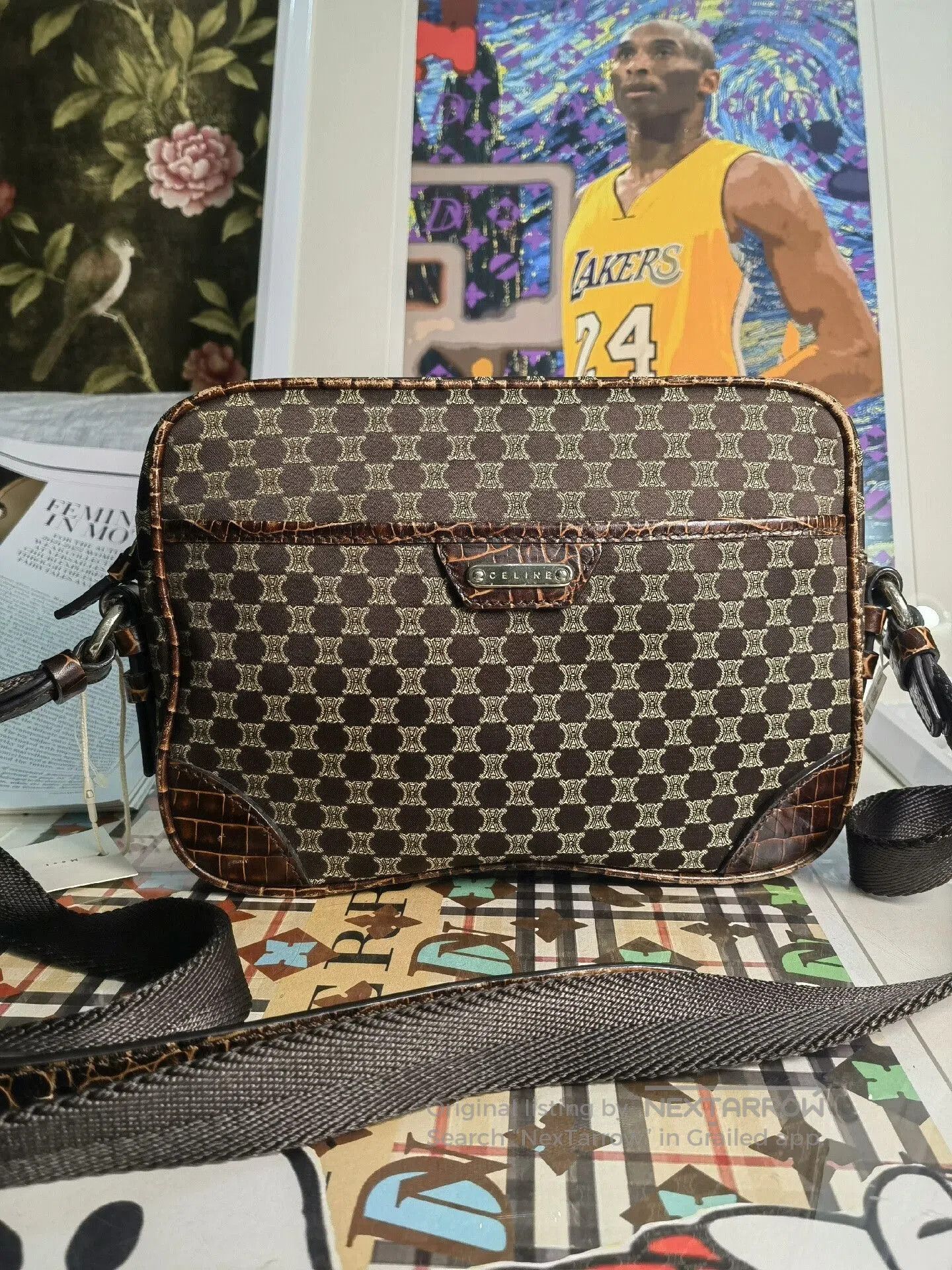 Celine Celine Vintage Canvas Shoulder Bag. Size ONE SIZE - 1 Thumbnail