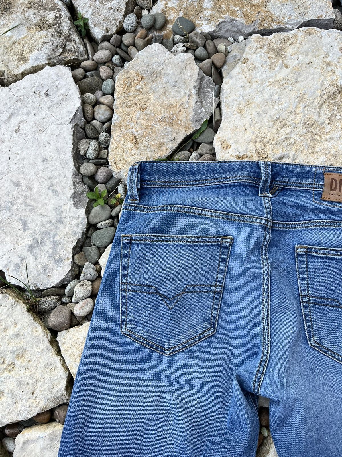 Diesel × Jean Diesel larkee straight y2k classic jeans 30x34 long pants Size US 30 / EU 46 - 17 Thumbnail