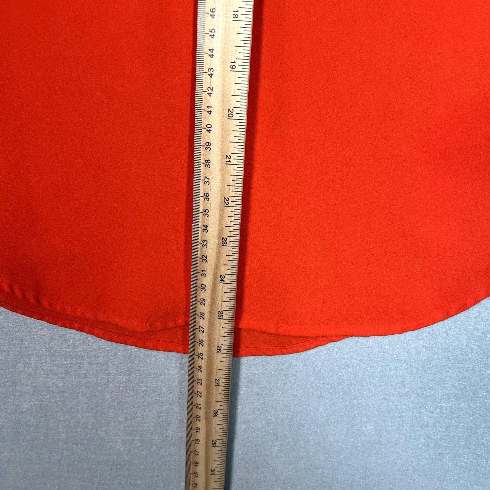 Vintage SOHO New York & Company Sleeveless Red Zip Blouse XS Womens Blouse Zip V-Neck Size XS / US 0-2 / IT 36-38 - 3 Thumbnail