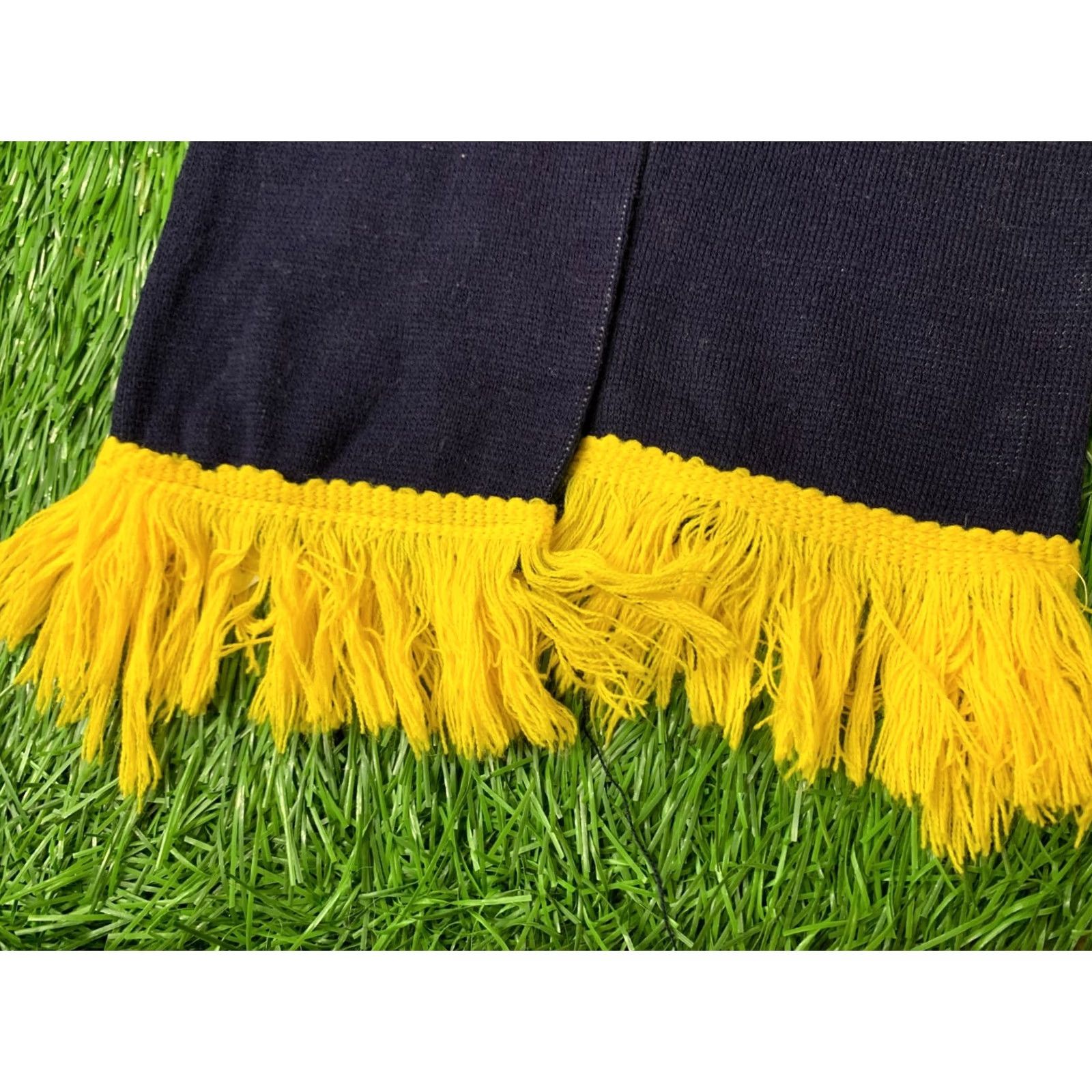 Vintage WILLIAM HILL CASUAL SCARF Official Product Scarf One Size Navy Blue Yellow Men Size ONE SIZE - 3 Thumbnail