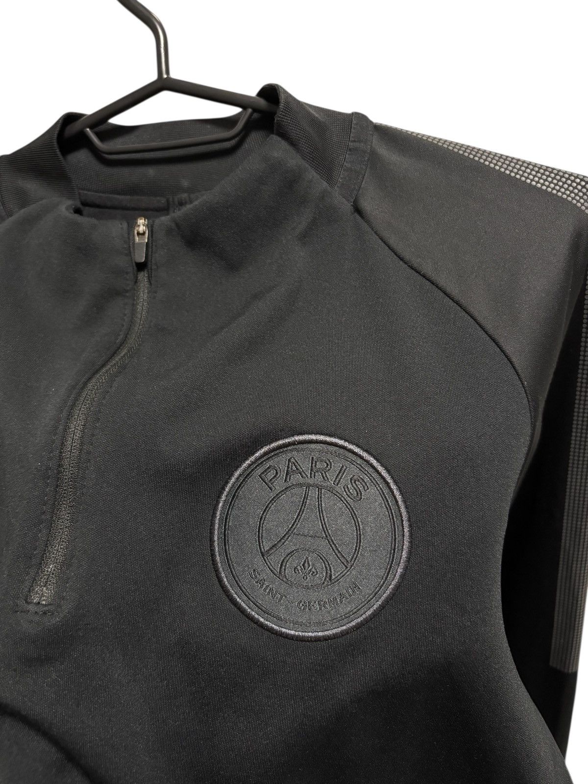 Jordan Brand Nike Air Jordan PSG Paris Saint Germain Soccer Strike Drill Size US M / EU 48-50 / 2 - 4 Thumbnail