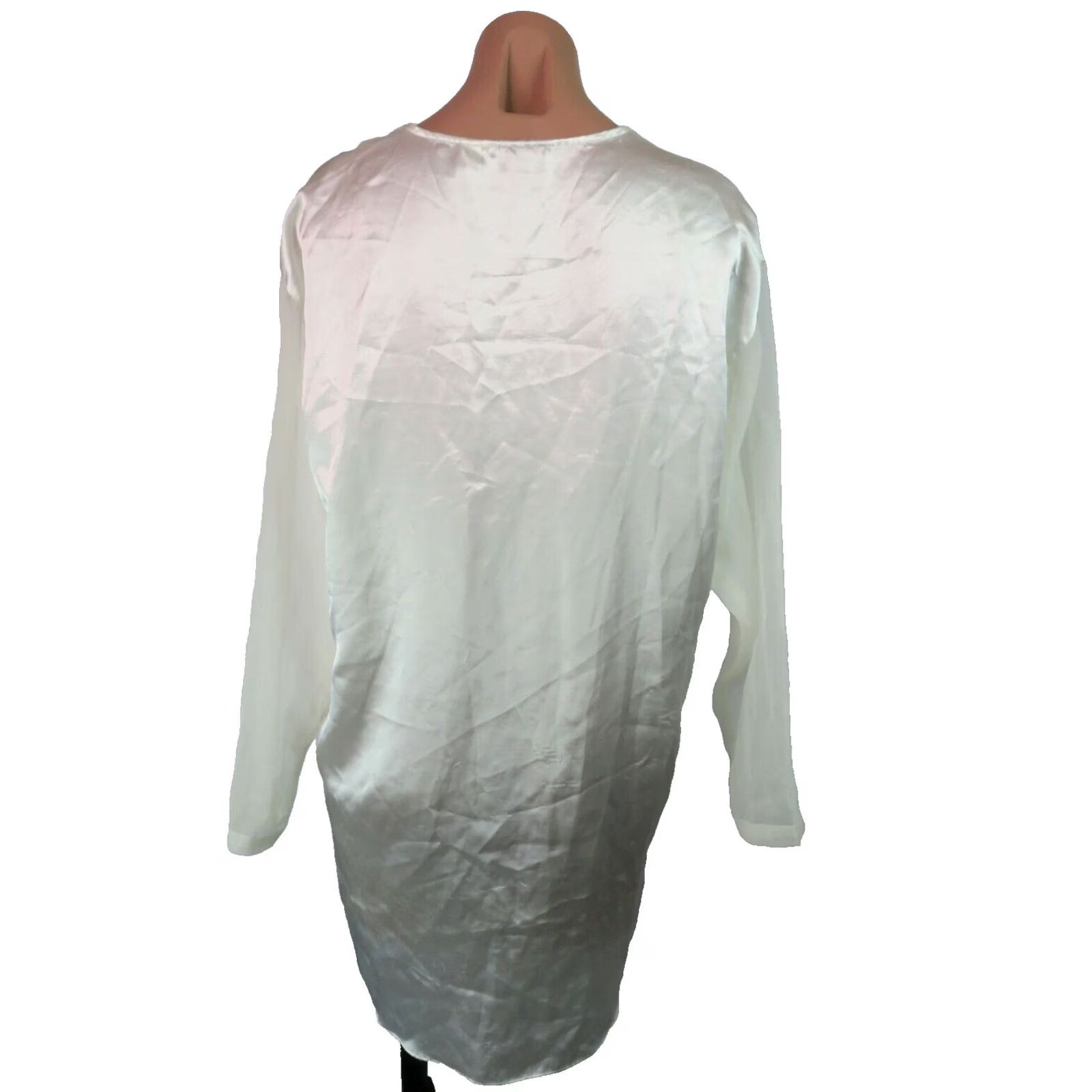 Victoria's Secret Victoria'S Secret Ivory Satin Lingerie Chiffon Shirt S Negligee Bridal Nightgown Size S / US 4 / IT 40 - 2 Thumbnail