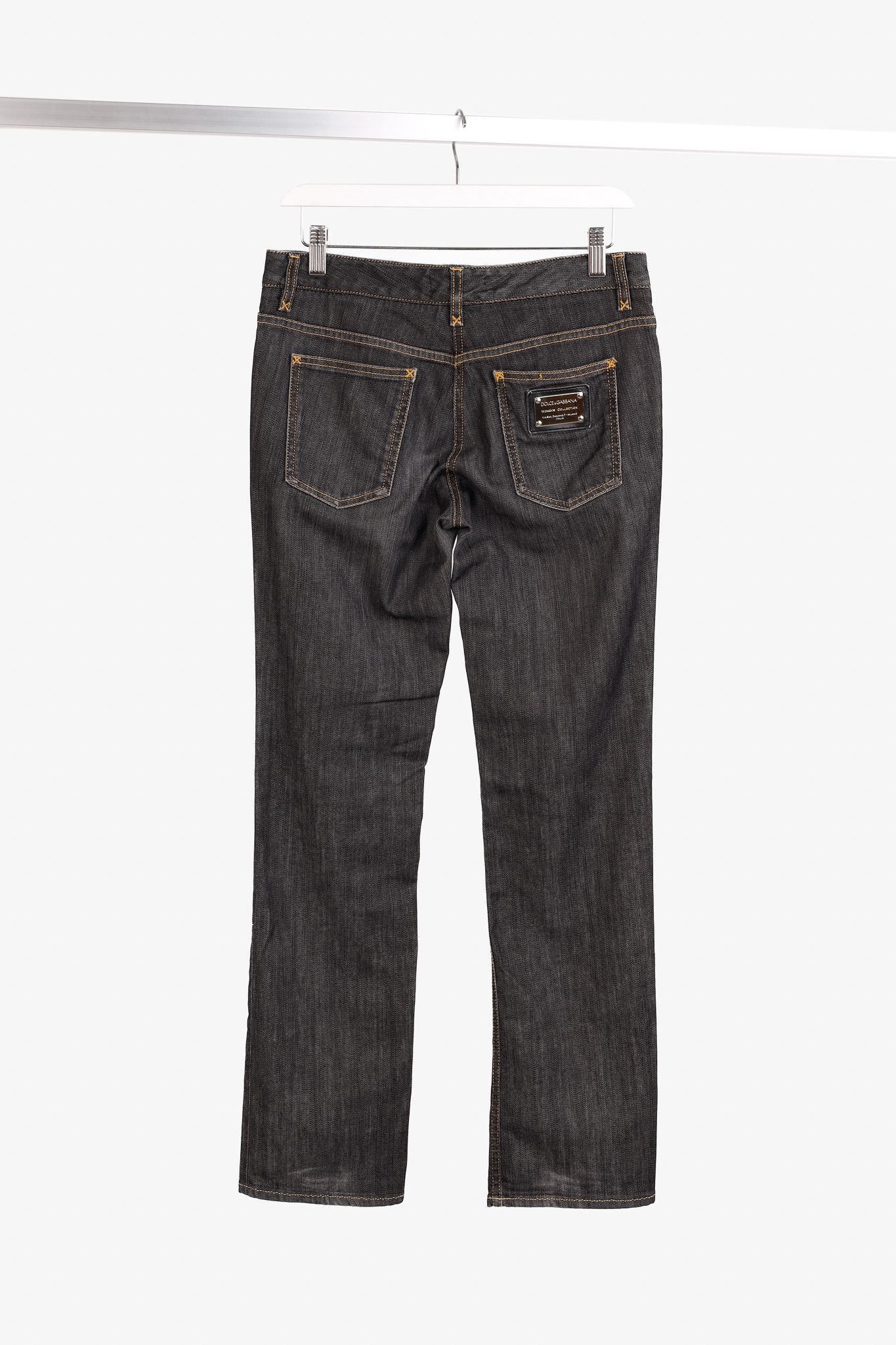 Dolce & Gabbana Dolce & Gabbana Charcoal Straight-Leg Logo Plaque Jeans Size 28" / US 6 / IT 42 - 2 Thumbnail