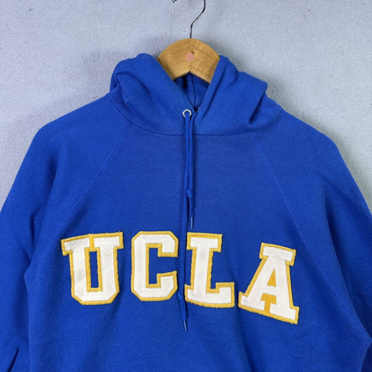 Vintage Vintage UCLA Hoodie USA Made XL Blue Sweatshirt Artex Size US XL / EU 56 / 4 - 2 Thumbnail