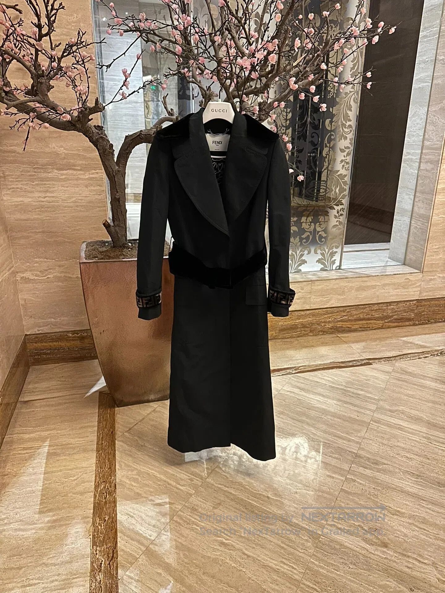 Fendi Fendi Water-resistant Trench Coat. Size US S / EU 44-46 / 1 - 1 Thumbnail