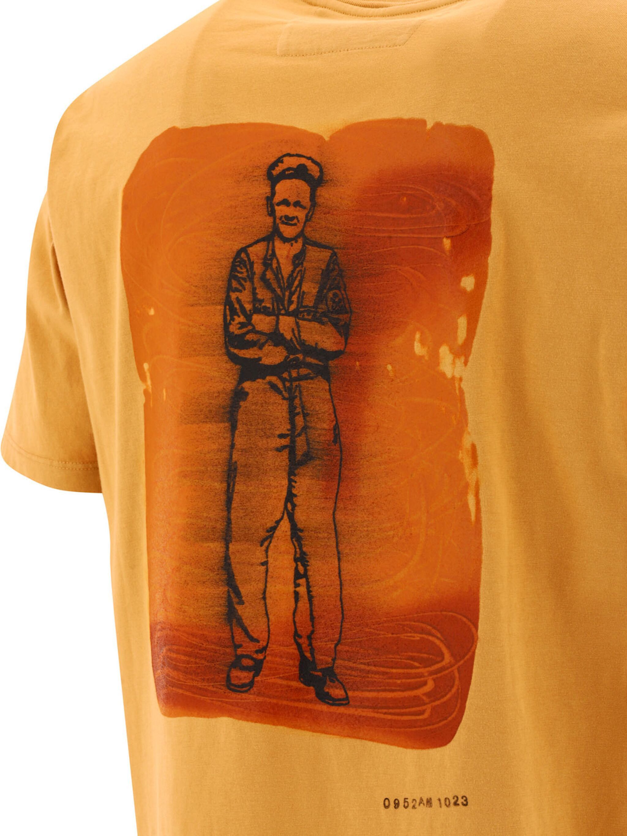 C.P. Company o1y1224 Logo Crewneck T-Shirt in Amber Orange Size US XXL / EU 58 / 5 - 4 Thumbnail