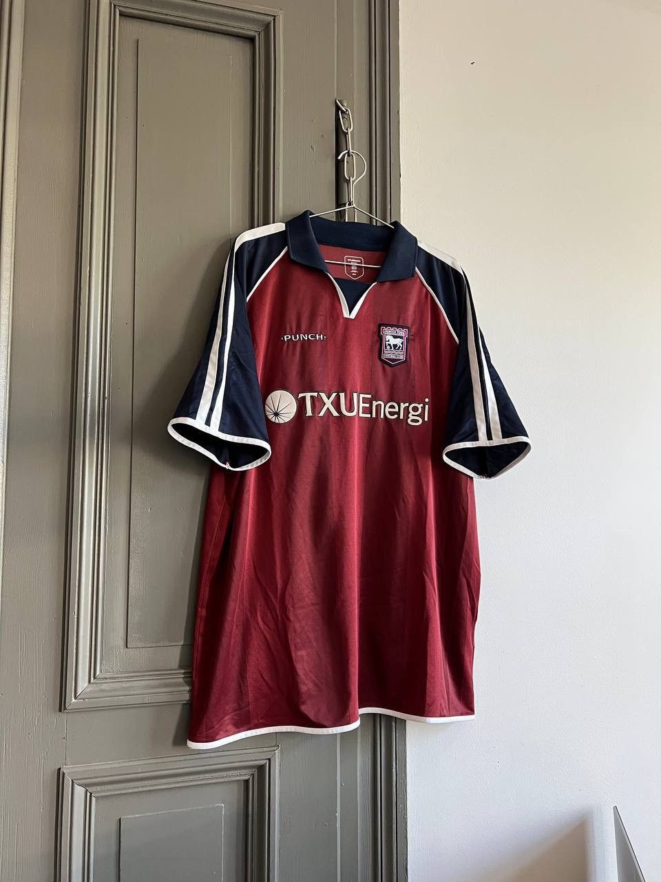 Vintage Vintage Punch 2002-2004 Ipswich Town Away Kit Jersey 79 XXL Size US XXL / EU 58 / 5 - 4 Thumbnail