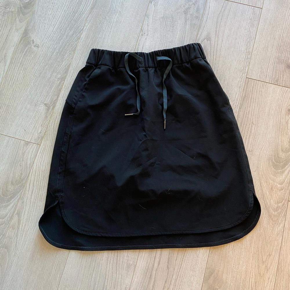 Lululemon Lululemon Black Workout Skirt Size 27" / US 4 / IT 40 - 2 Thumbnail