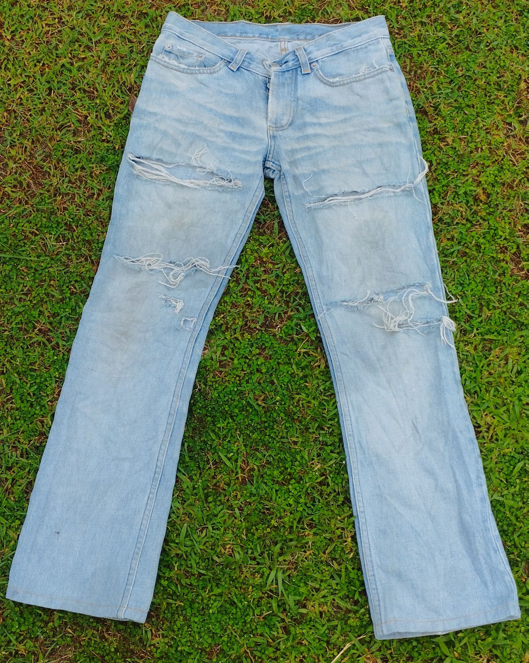 Helmut Lang Helmut Lang Vintage Clean Broken Denim Jeans Size 26" / US 2 / IT 38 - 1 Thumbnail