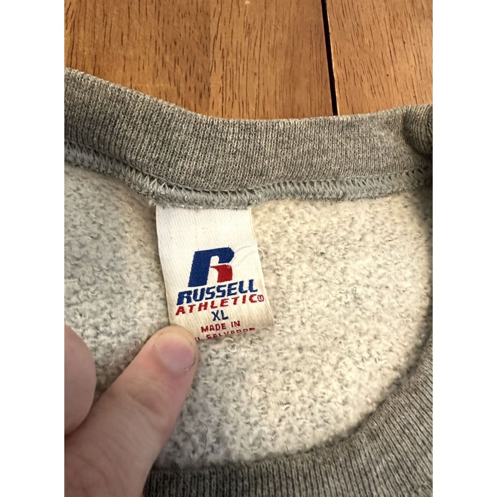 Russell Athletic VINTAGE Russell Athletic Sweatshirt XL Gray Mens Crewneck USA Size US XL / EU 56 / 4 - 3 Thumbnail
