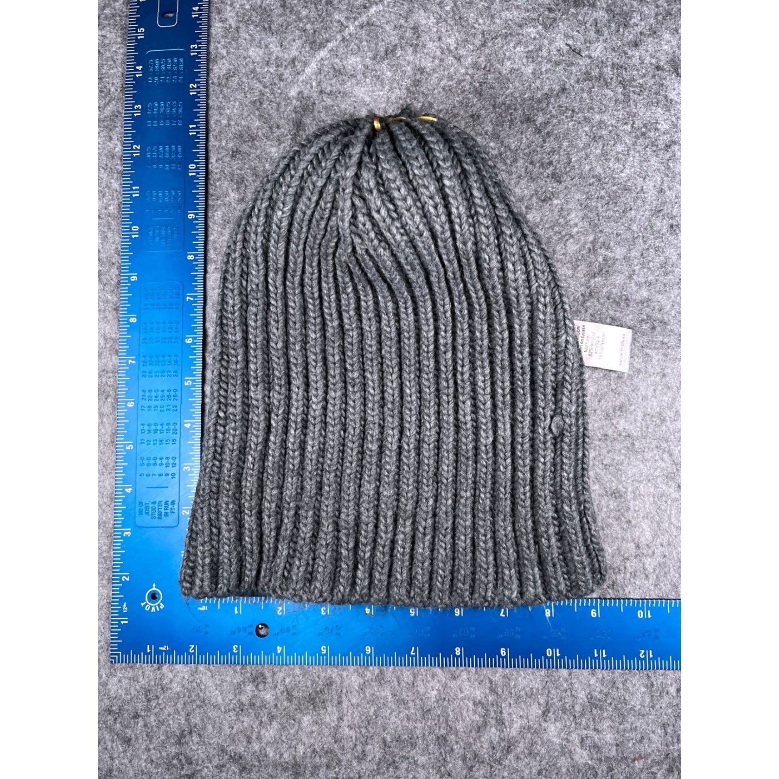 Vintage Maurices Beanie Hat Womens One Size Gray Double Knit Acrylic Faux Fur Pom Ski Size ONE SIZE - 6 Thumbnail