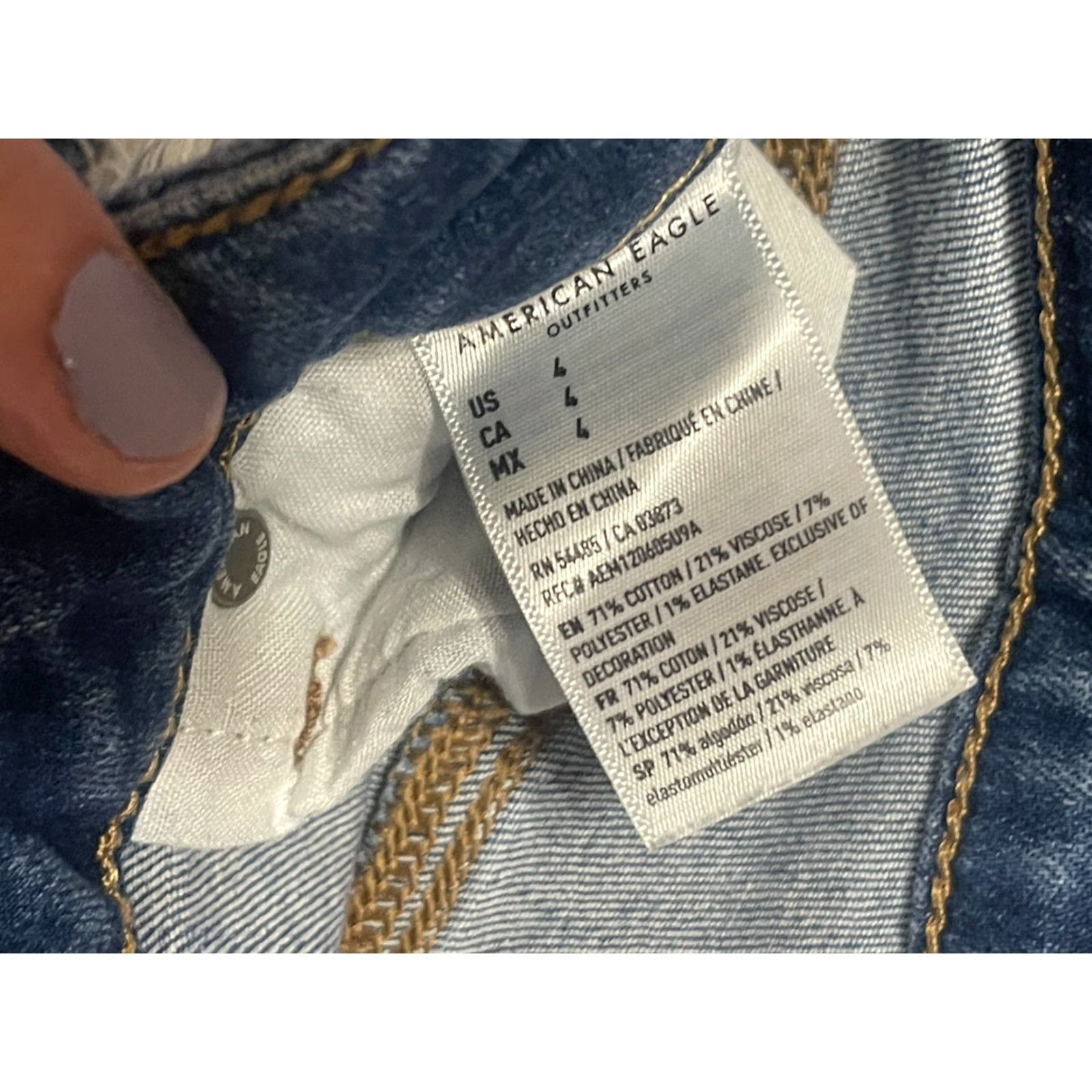 American Eagle Outfitters American Eagle Shorts Women's Size 4 Blue Denim Cut Off Distressed Stretch Size 27" / US 4 / IT 40 - 6 Thumbnail