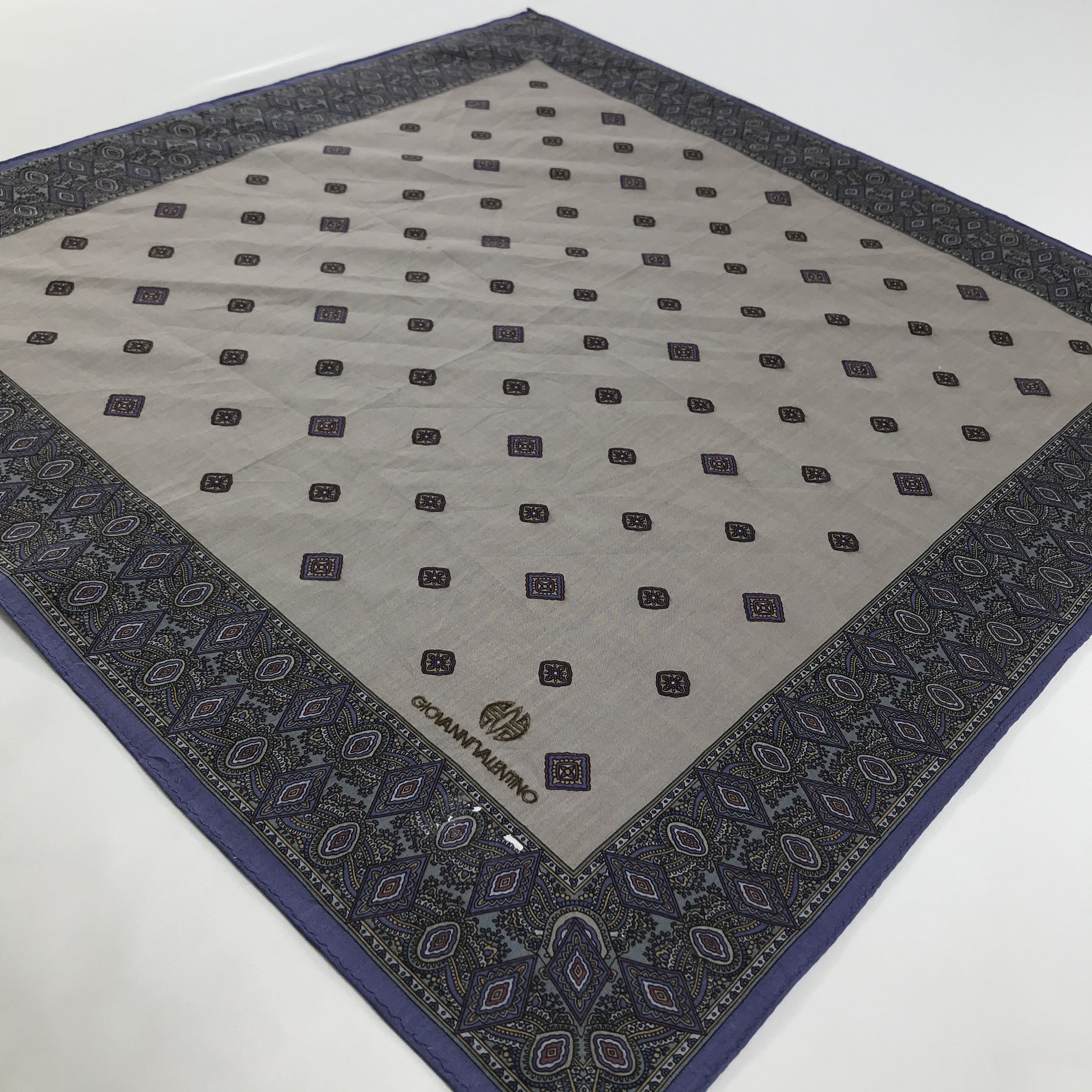 Giovanni Valentino × Vintage Giovanni Valentino Bandana / Handkerchief/Neckerchief -S1269 Size ONE SIZE - 2 Thumbnail