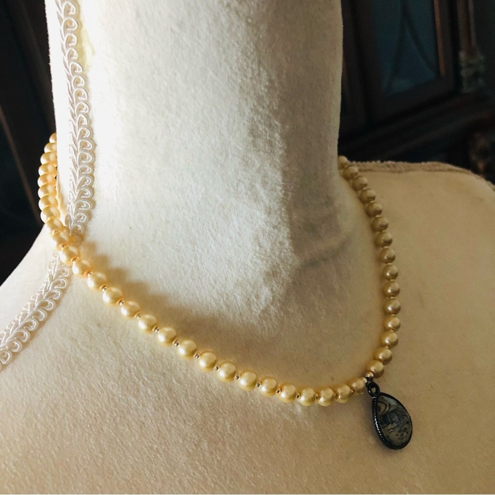 Handmade Handcrafted repurpose marble teardrop Pearl necklace Size ONE SIZE - 3 Thumbnail