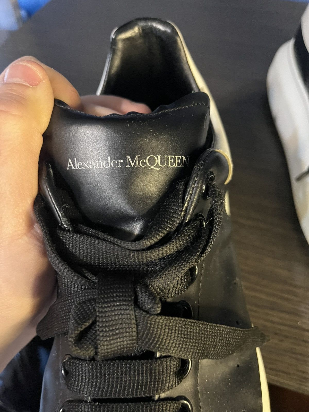 Alexander McQueen Alexander McQueen Oversized Low Black Size US 10 / EU 43 - 5 Thumbnail