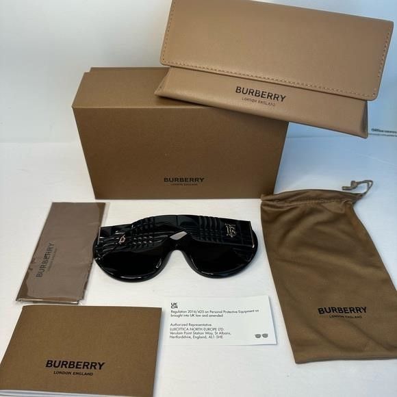 Burberry New - Burberry Women's Sunglasses MARGOT BE4370U 49","descri Size ONE SIZE - 6 Thumbnail